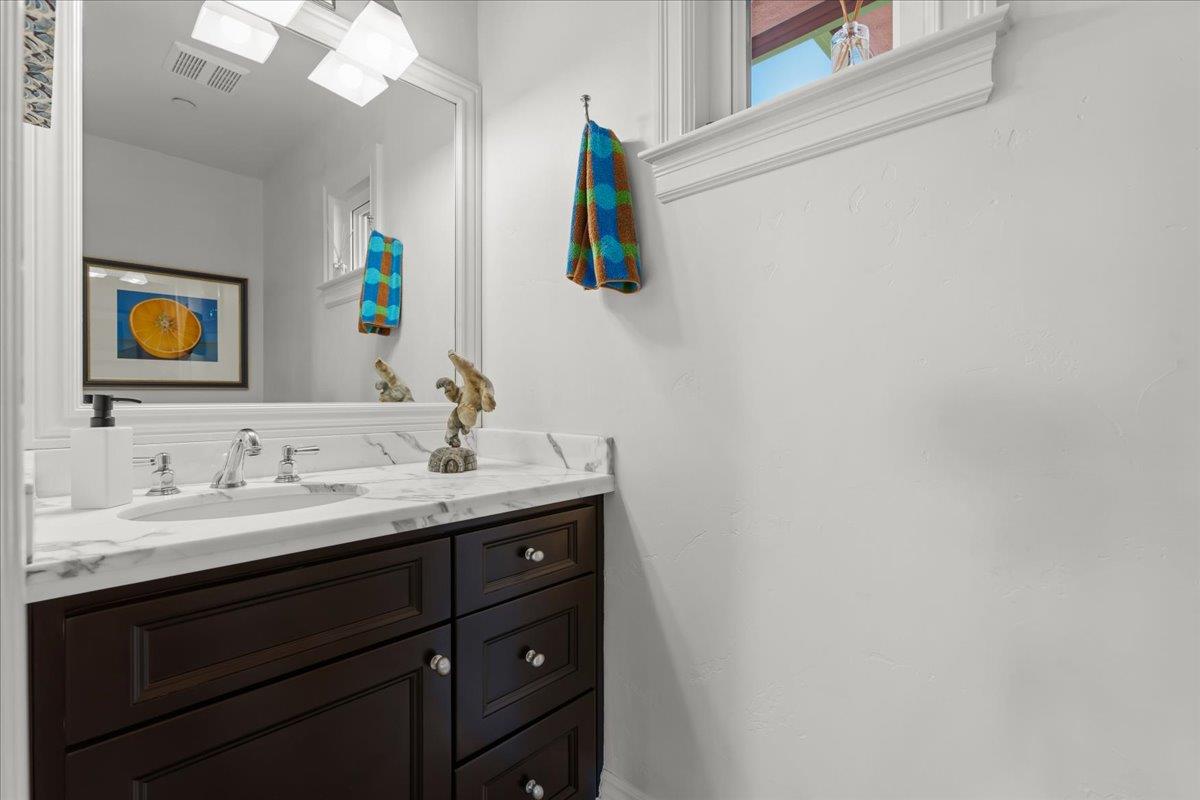 100 Mentel Avenue, Santa Cruz, CA, 95062