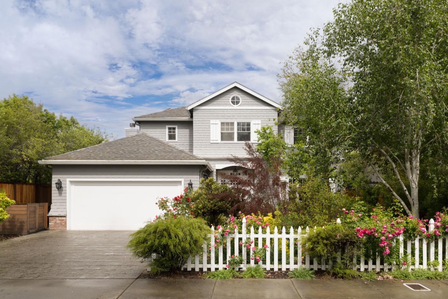 Front Image Thumbnail for ML82044722