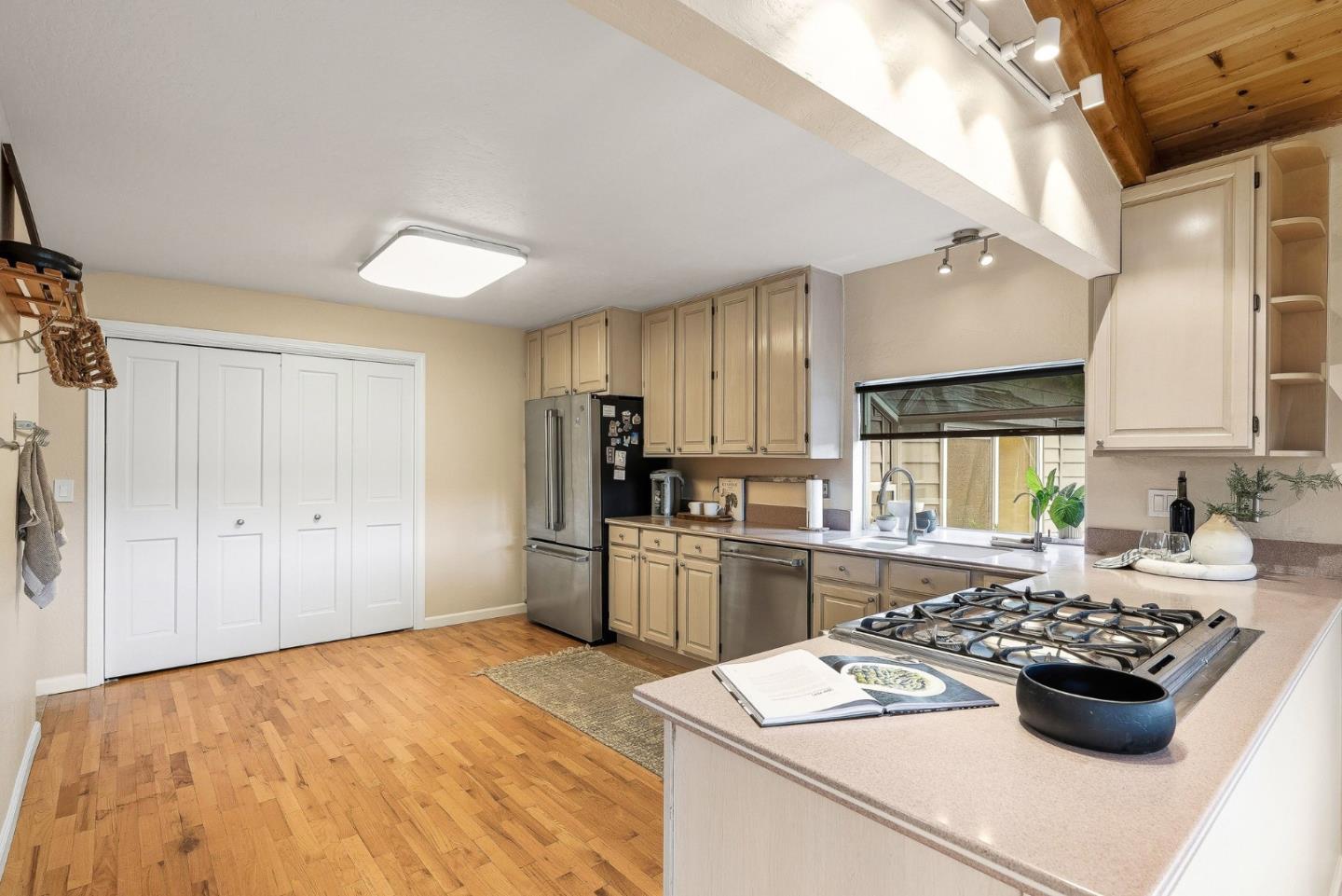 345 Eagle Road, Scotts Valley, CA, 95066