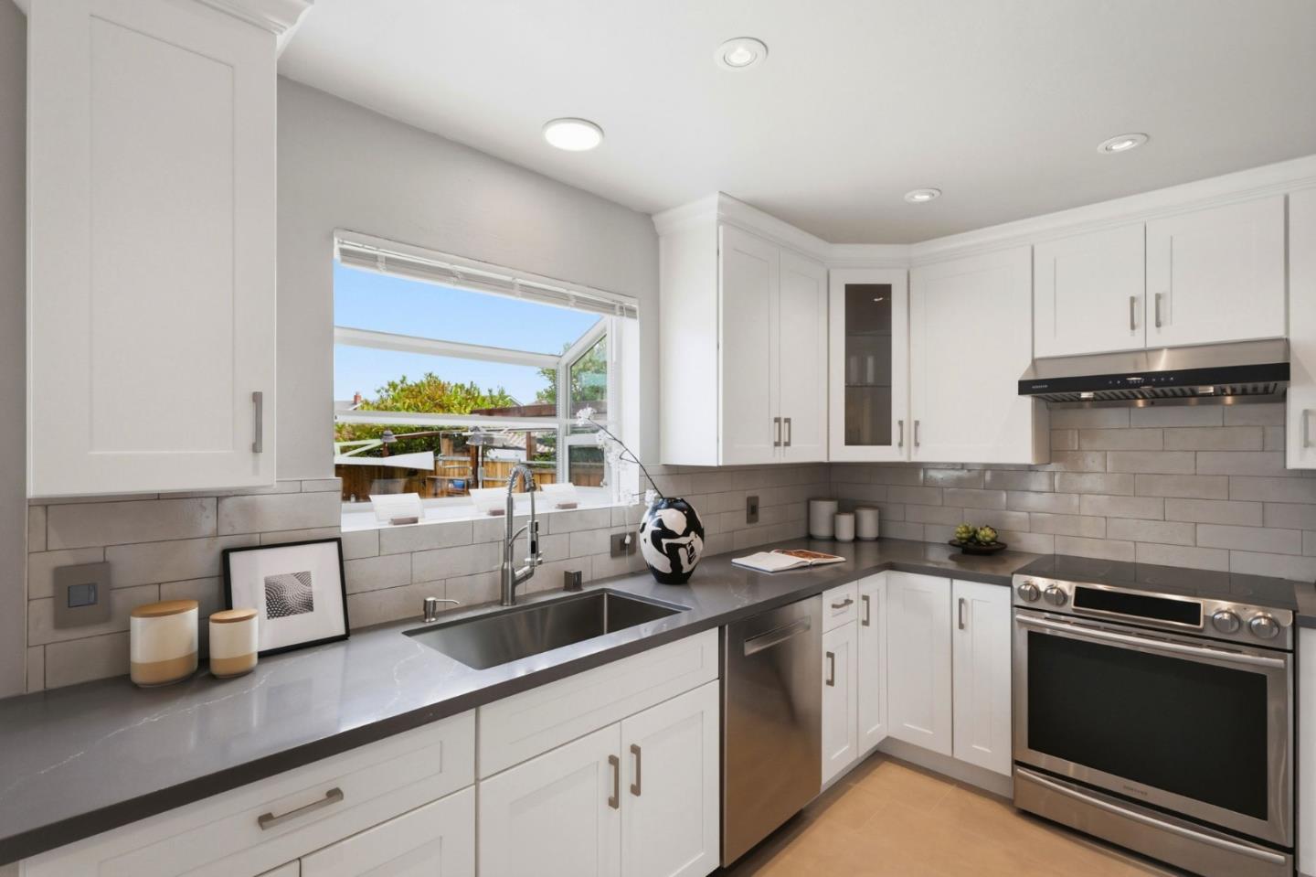 673 Harvester Drive, Foster City, CA, 94404
