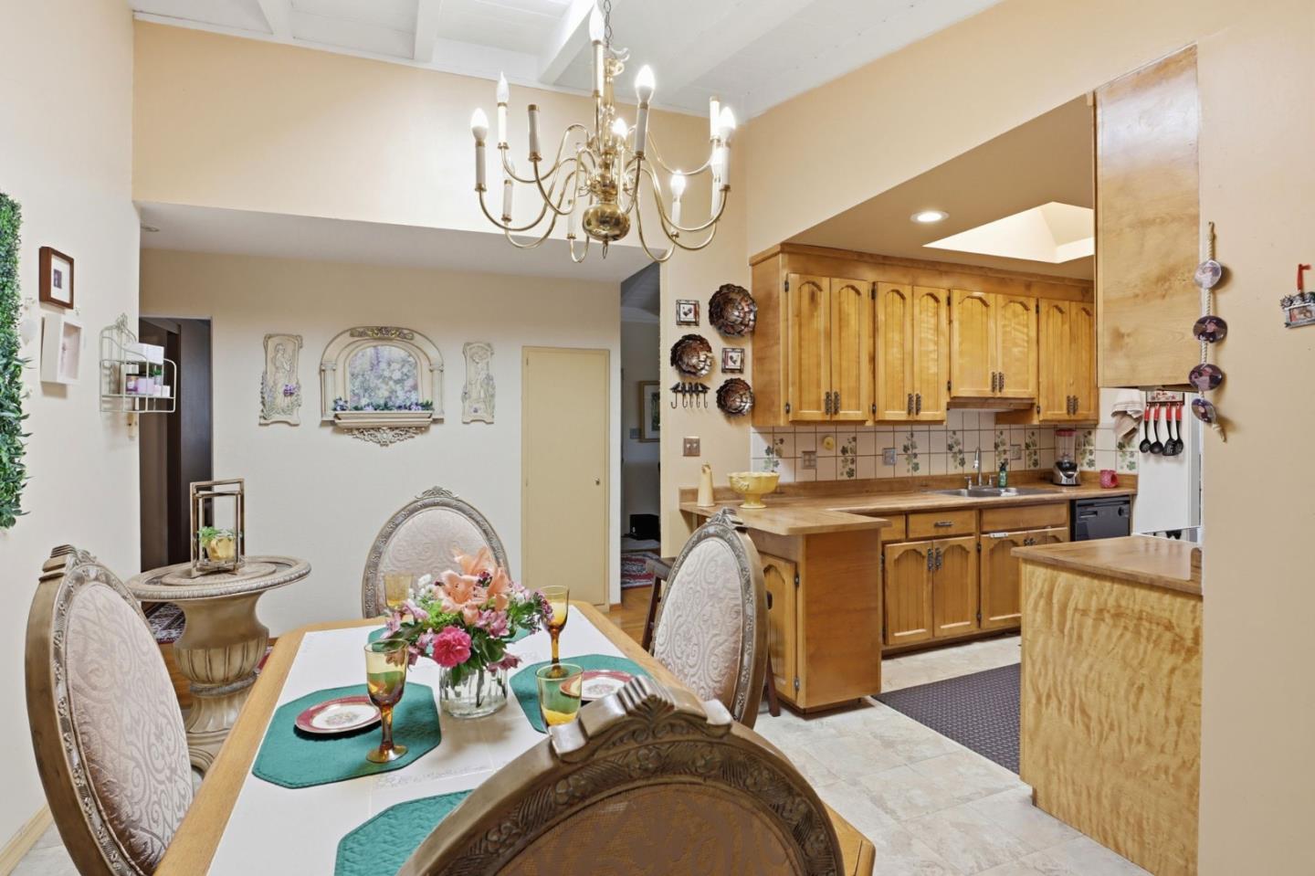 16122 Via Walter, San Lorenzo, CA, 94580