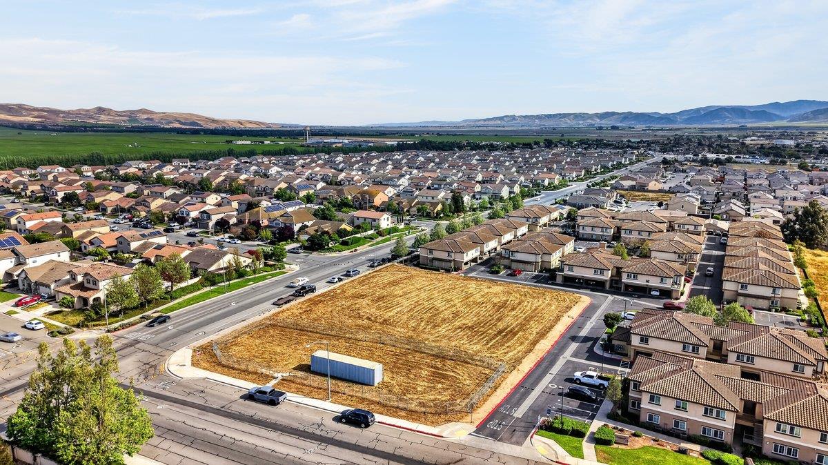 Front Image Thumbnail for ML82044774