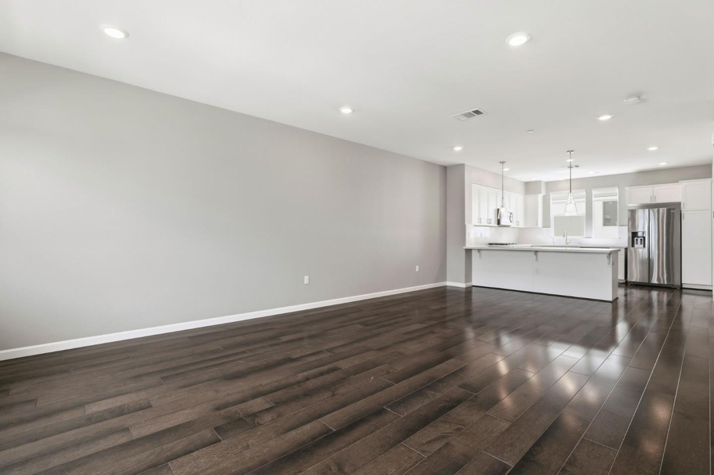 Photo #8: ML82044779 Listing: Photo #8