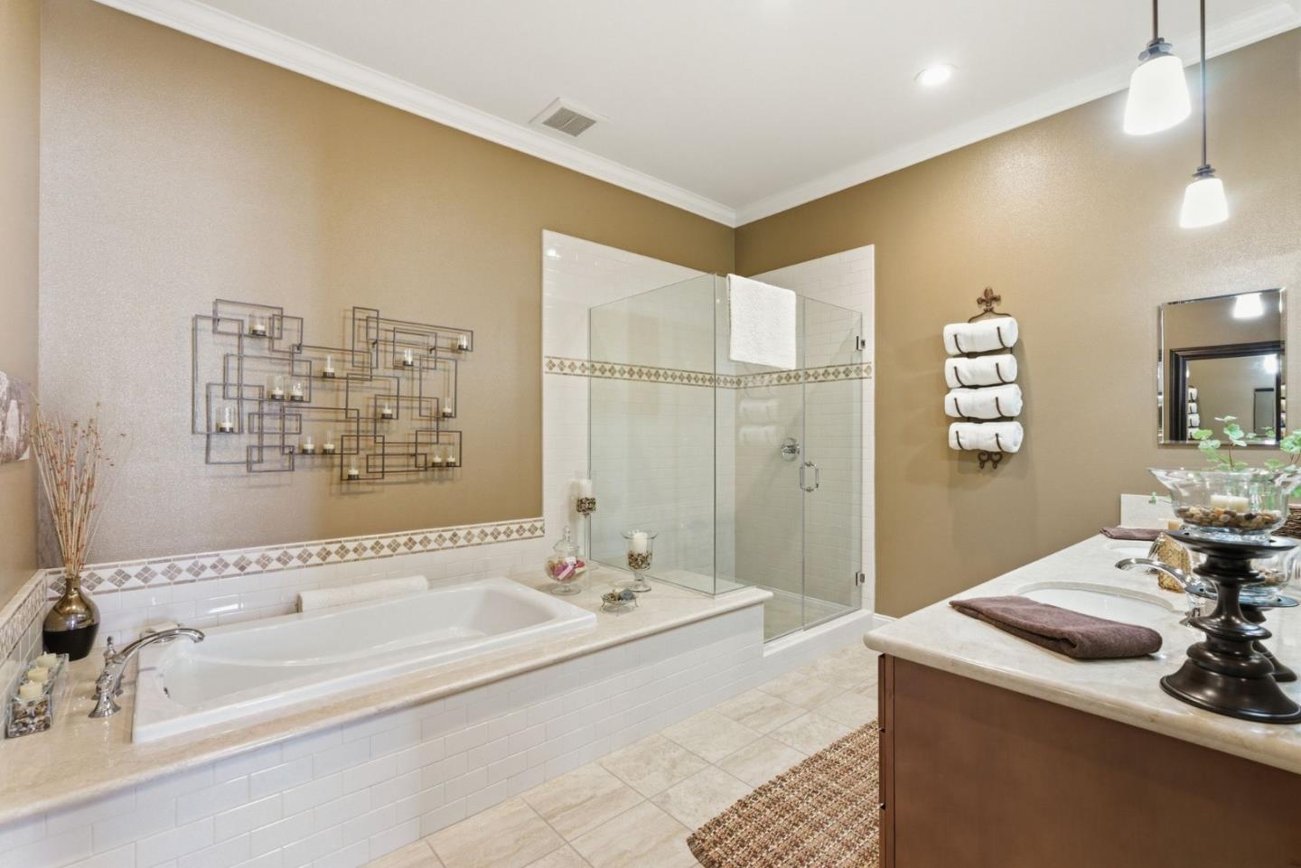 Photo #10: ML82044787 Listing: Photo #10