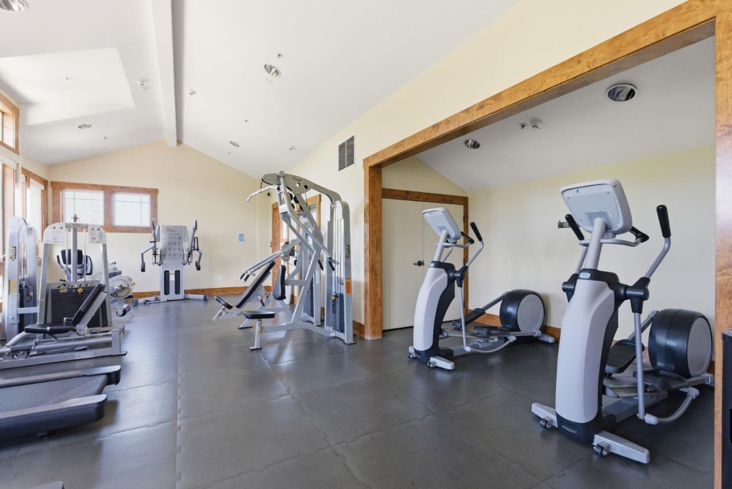 Photo #21: ML82044787 Listing: Photo #21