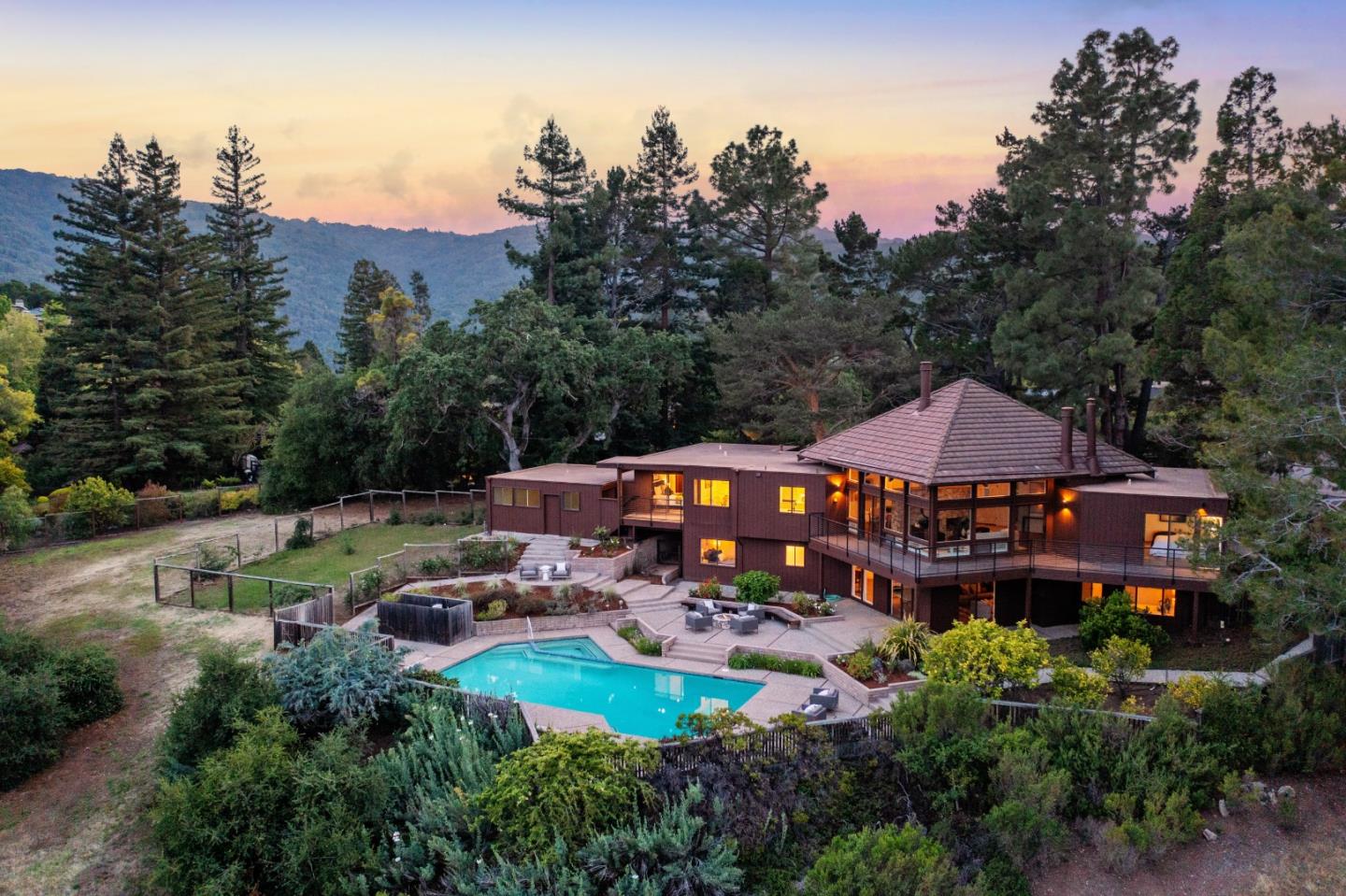 Hercules, CA