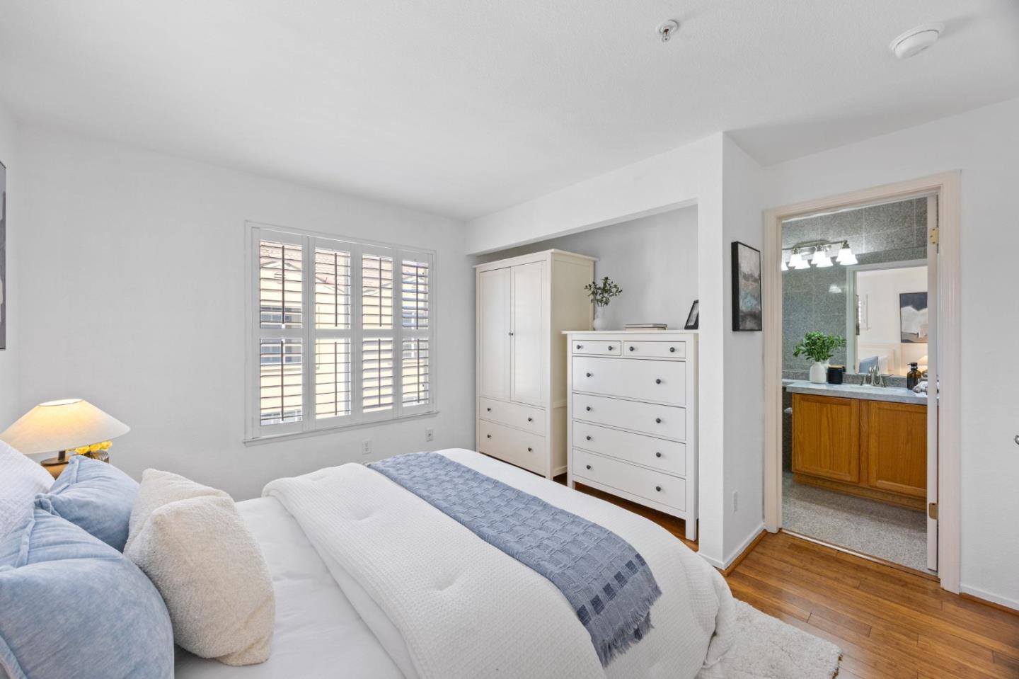 Photo #17: ML82044800 Listing: Photo #17