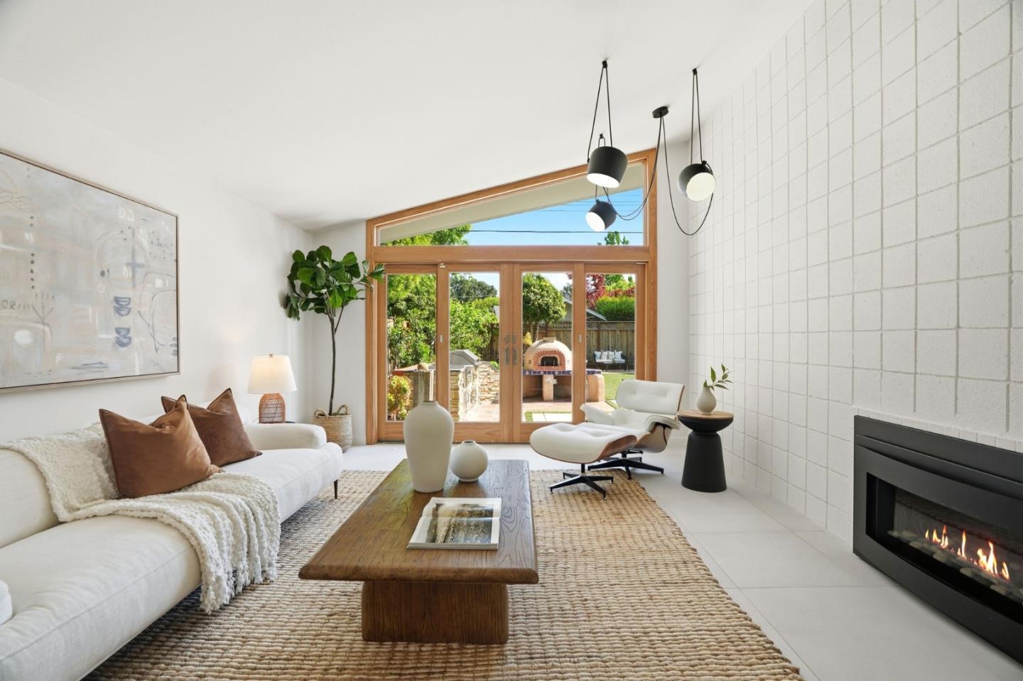 Front Image Thumbnail for ML82044801