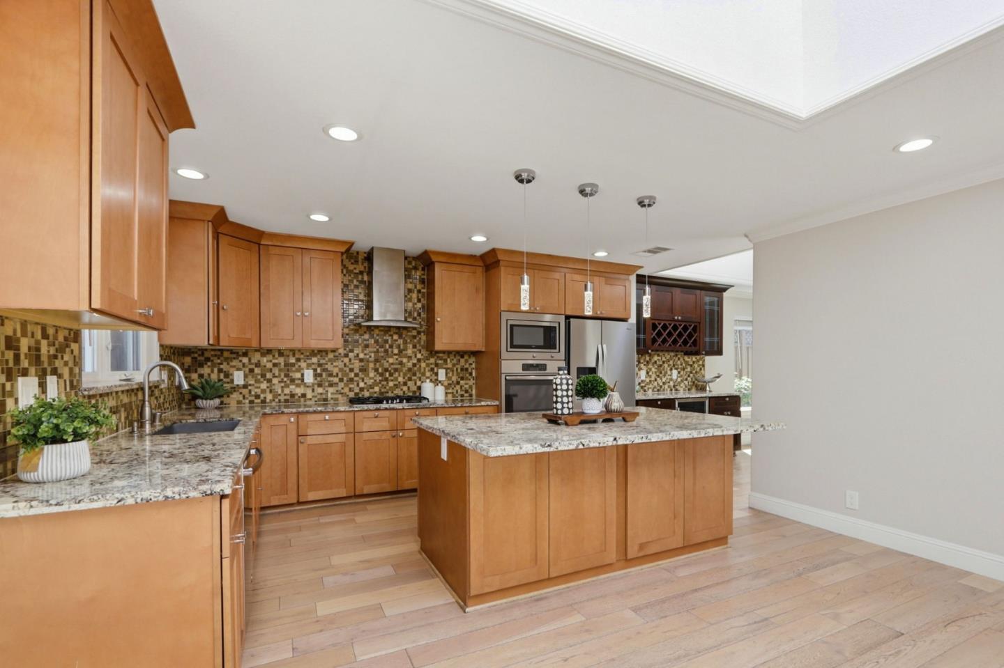 6552 Camden Avenue, San Jose, CA, 95120
