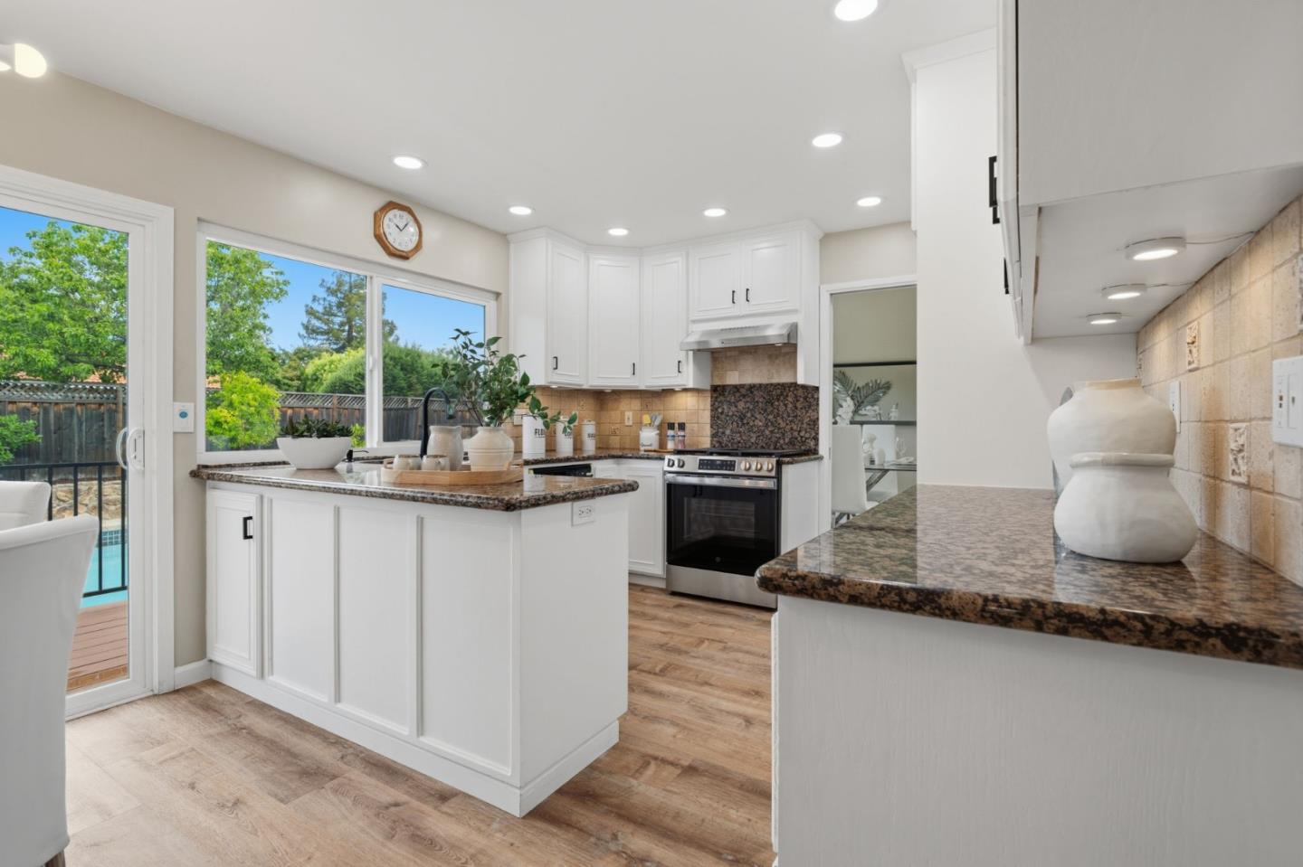 6165 Calle Del Conejo