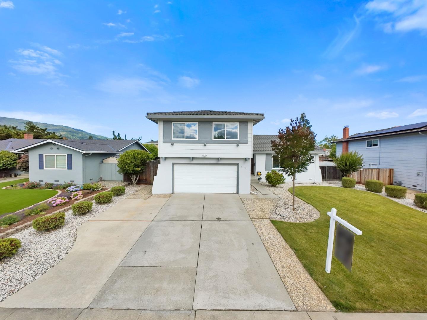 6165 Calle Del Conejo