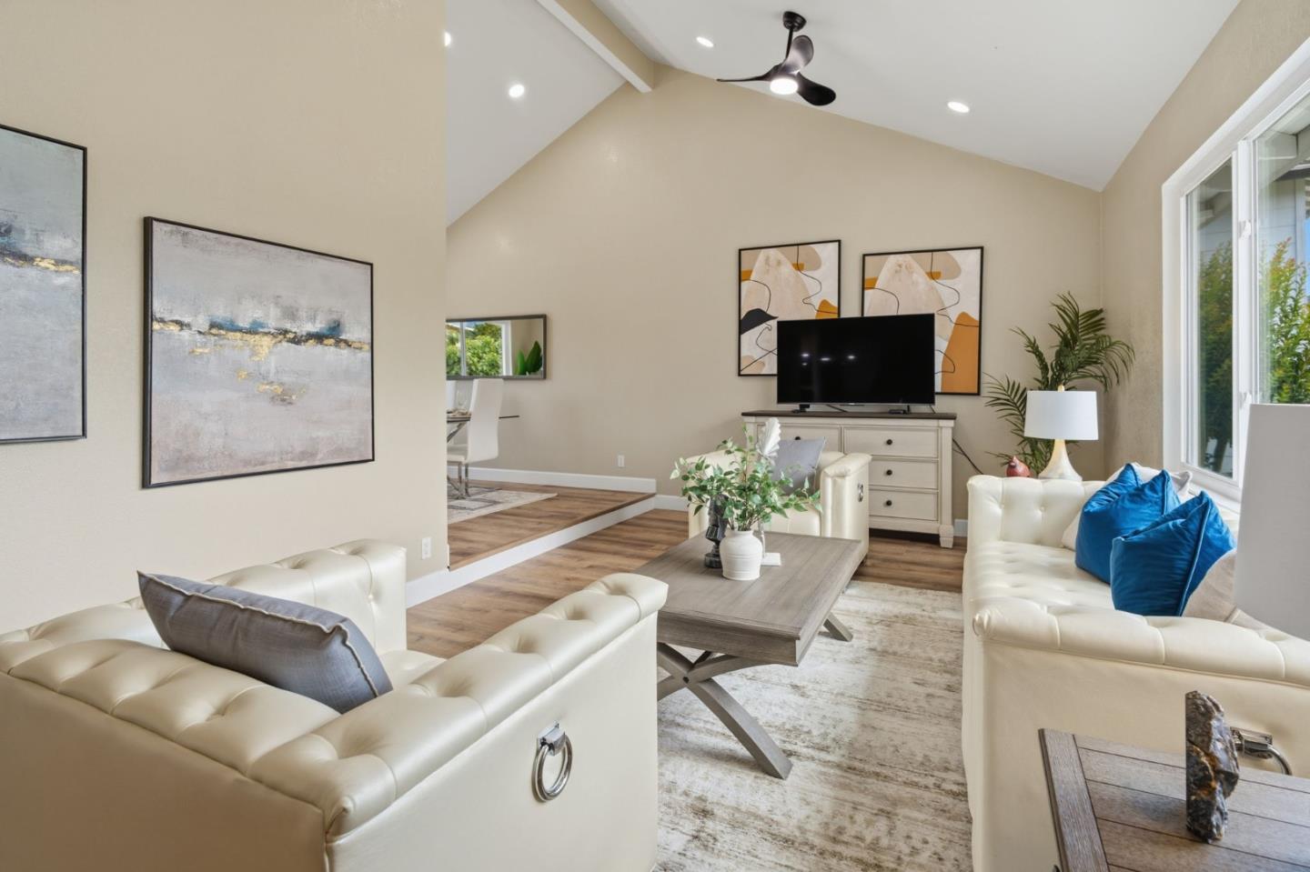 6165 Calle Del Conejo