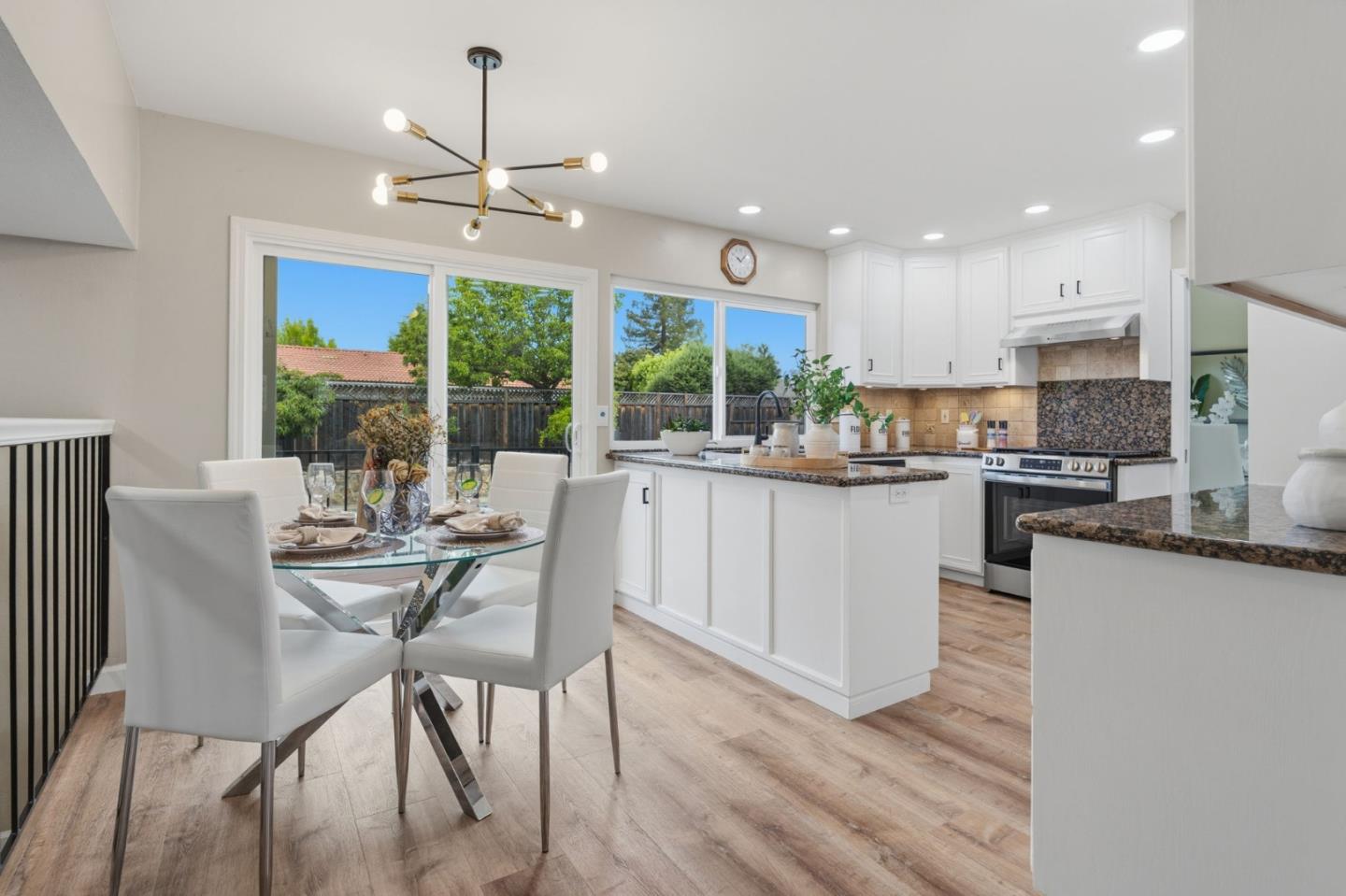 6165 Calle Del Conejo