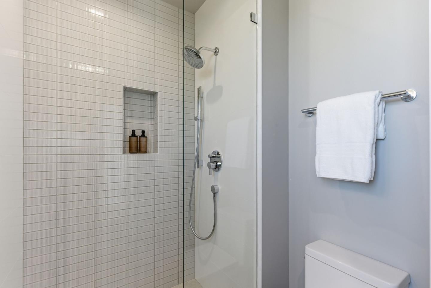 Photo #12: ML82044830 Listing: Photo #12