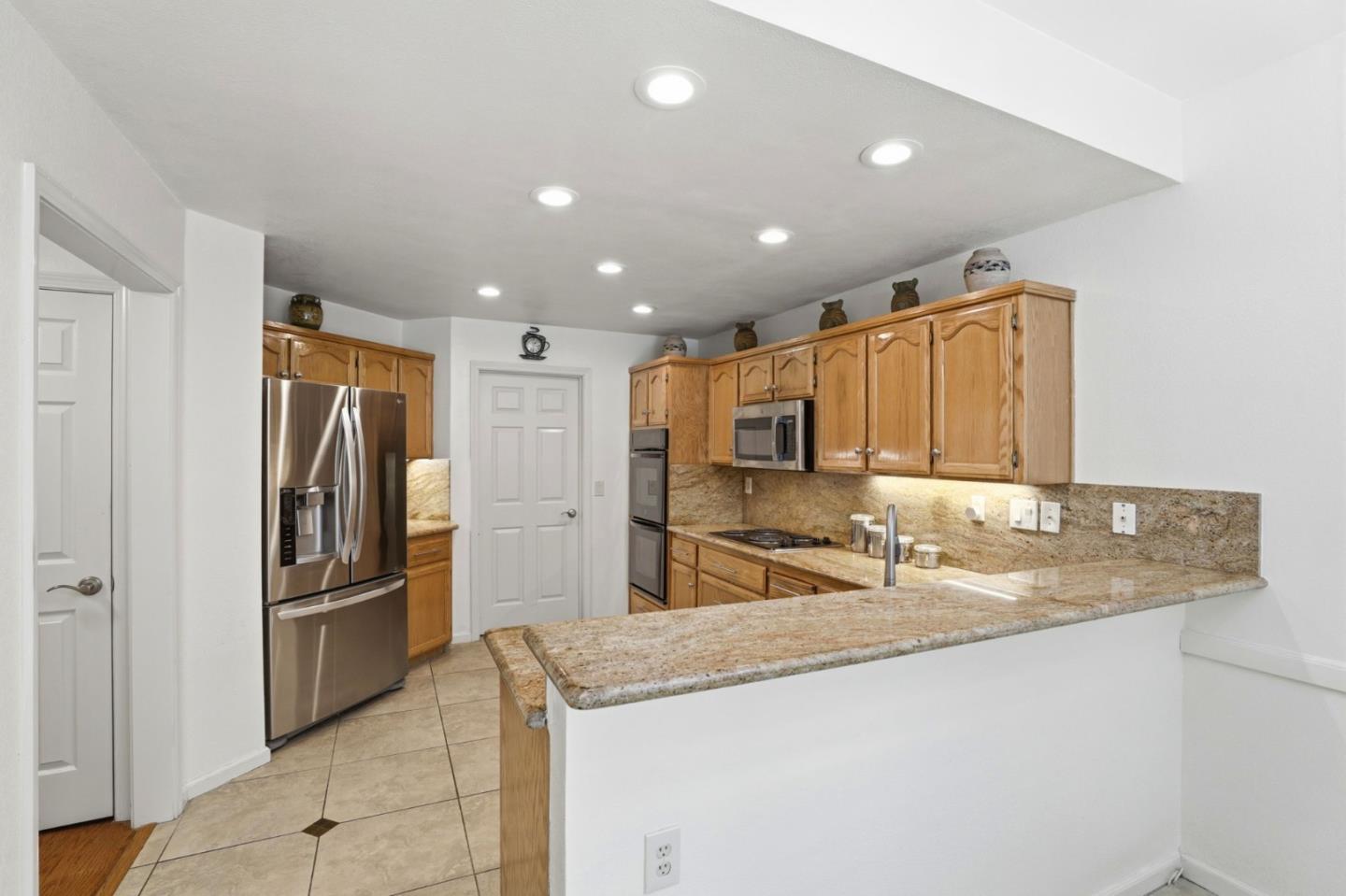 Photo #11: ML82044837 Listing: Photo #11