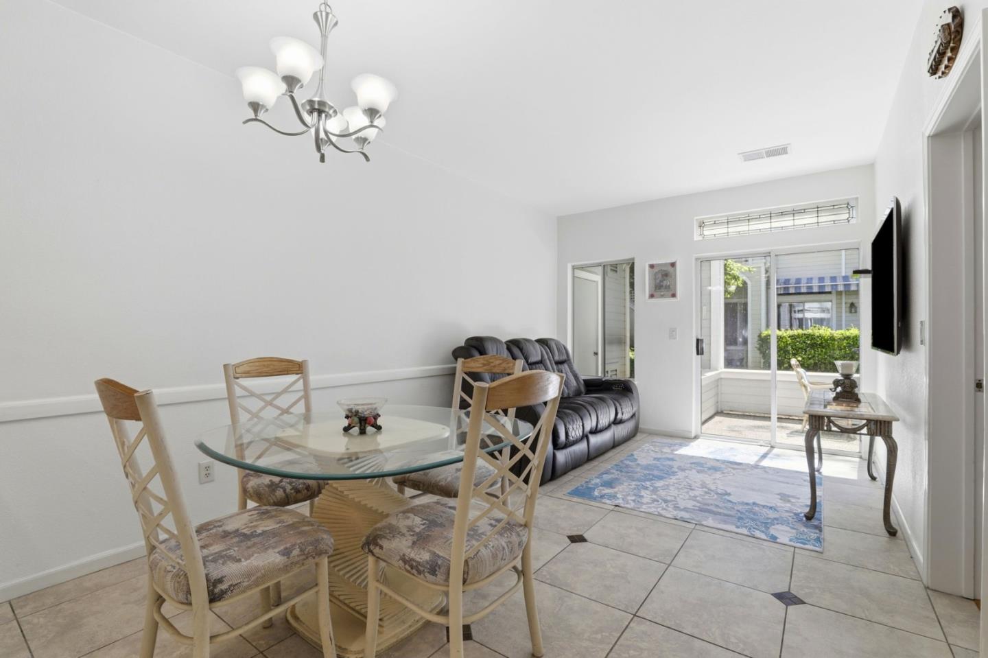 Photo #17: ML82044837 Listing: Photo #17