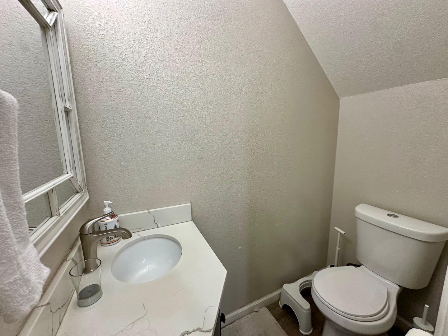 Photo #8: ML82044890 Listing: Photo #8