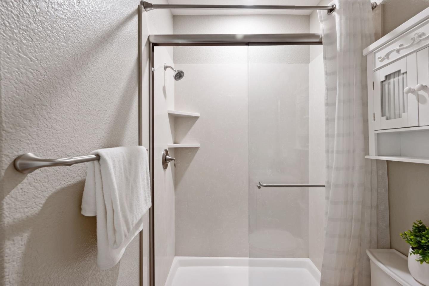 Photo #41: ML82044892 Listing: Photo #41