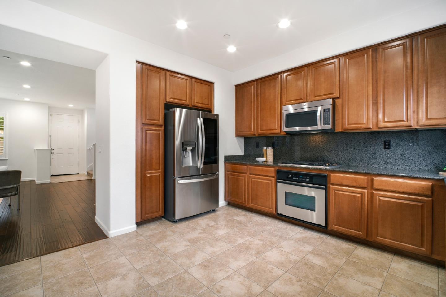 Photo #12: ML82044897 Listing: Photo #12