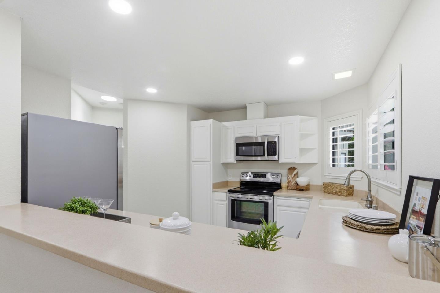 Photo #11: ML82044910 Listing: Photo #11