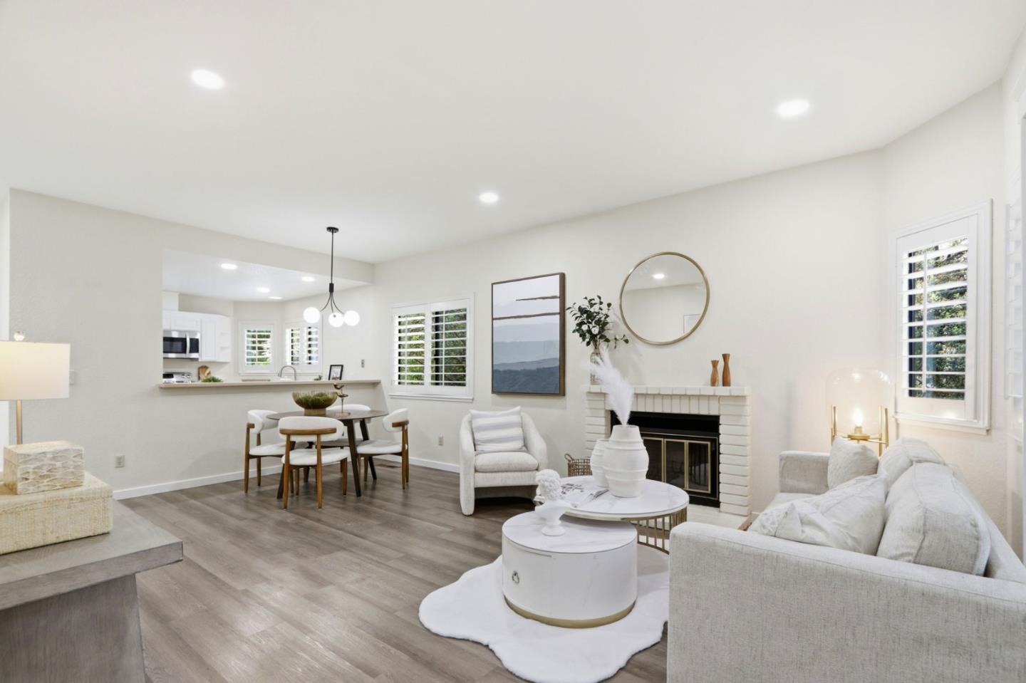 Photo #5: ML82044910 Listing: Photo #5