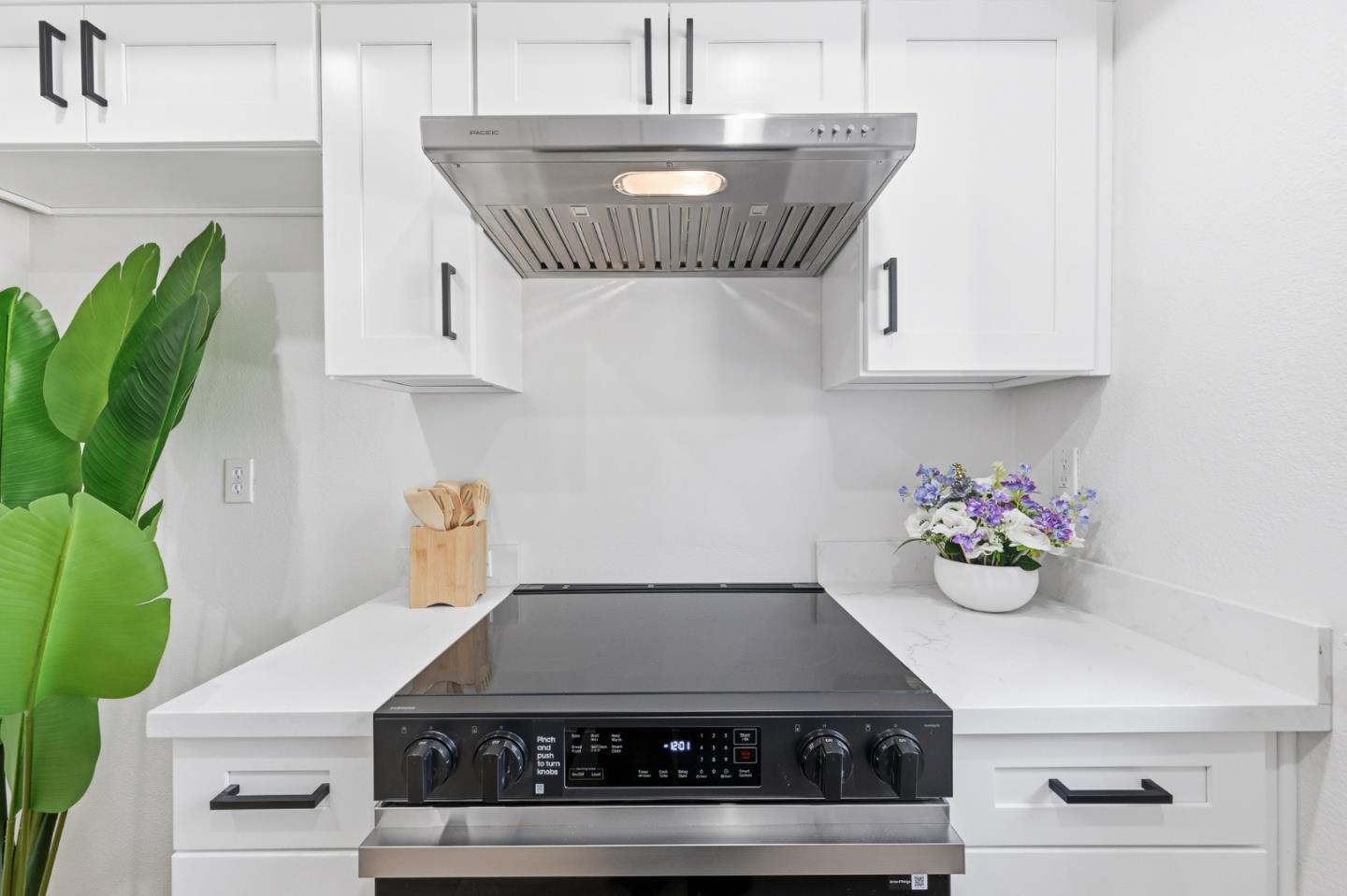 Photo #14: ML82044917 Listing: Photo #14