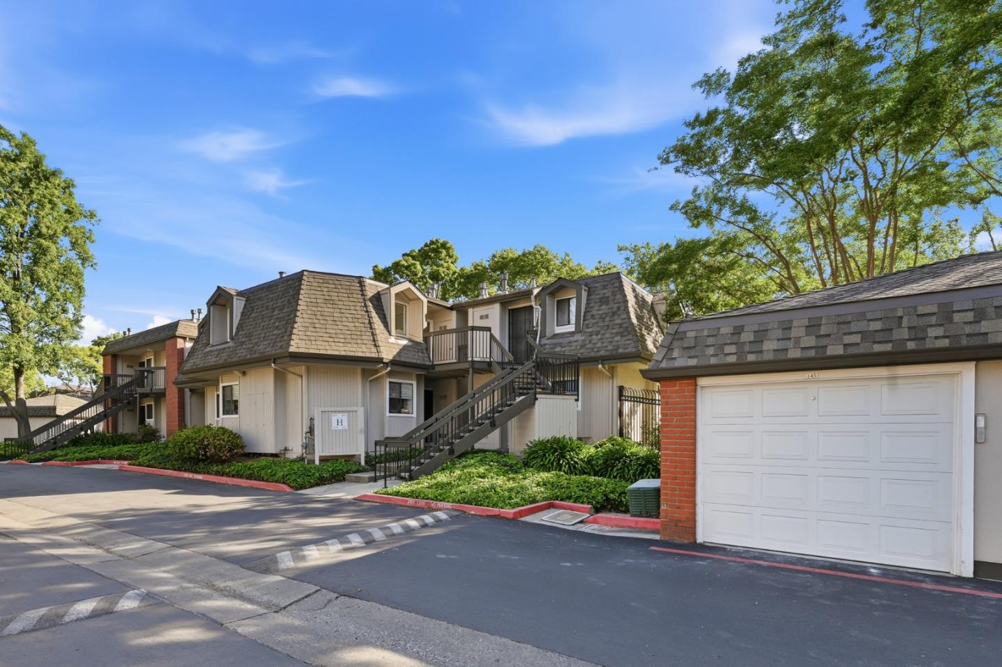 Photo #2: ML82044917 Listing: Photo #2