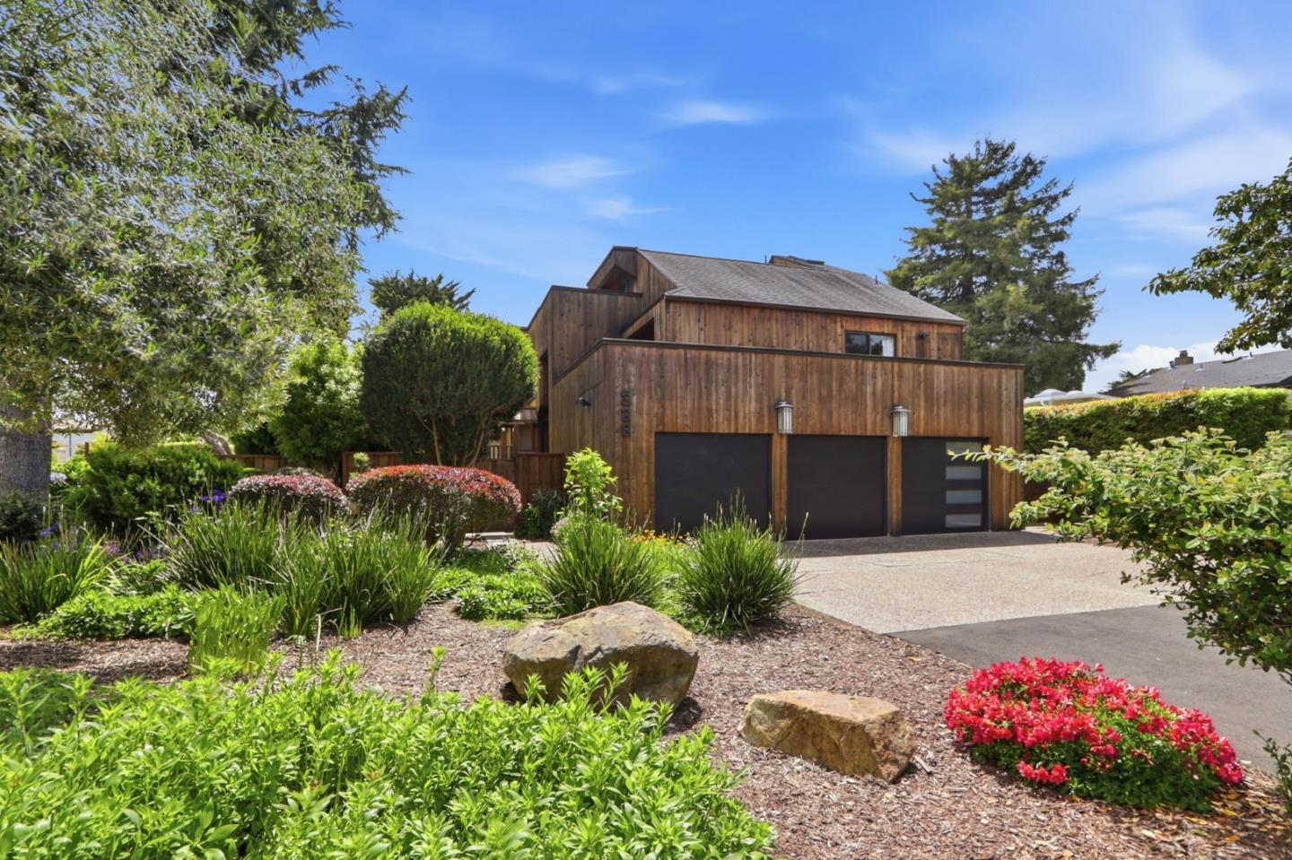 129 Santa Cruz Avenue, Aptos, CA, 95003