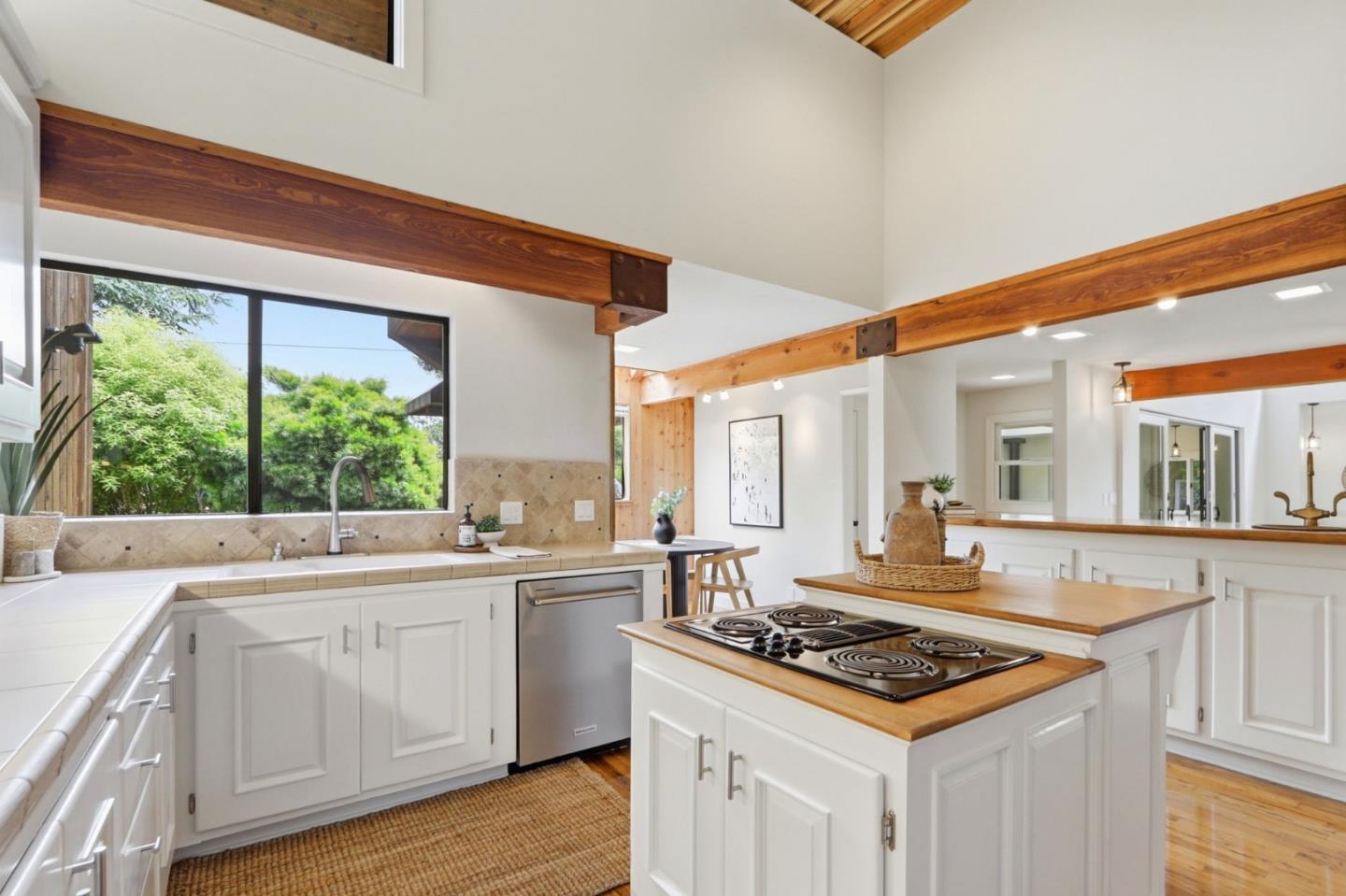 328 Cliff Drive, Aptos, CA, 95003