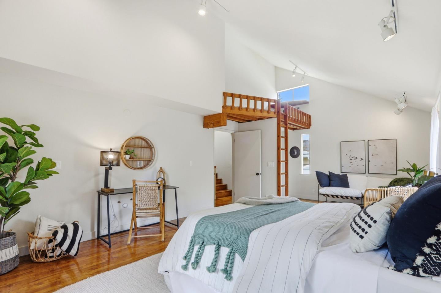 328 Cliff Drive, Aptos, CA, 95003