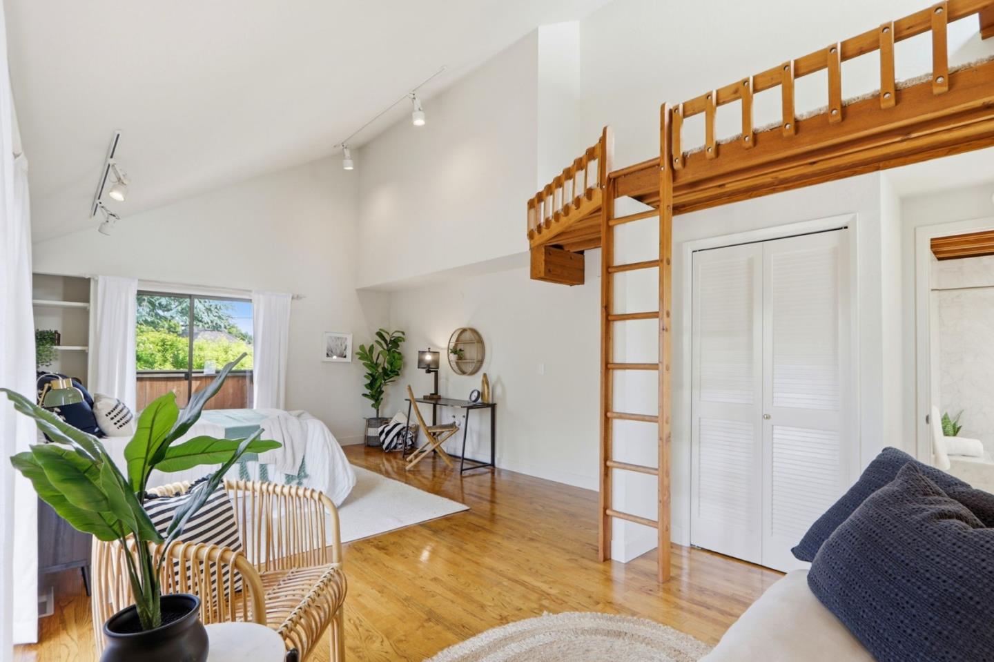 328 Cliff Drive, Aptos, CA, 95003