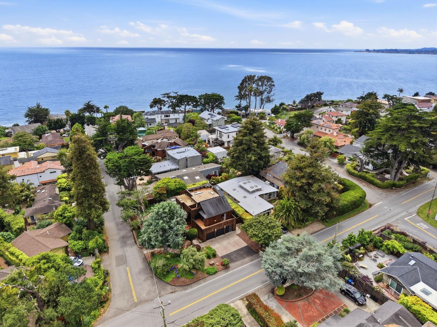 328 Cliff Drive, Aptos, CA, 95003