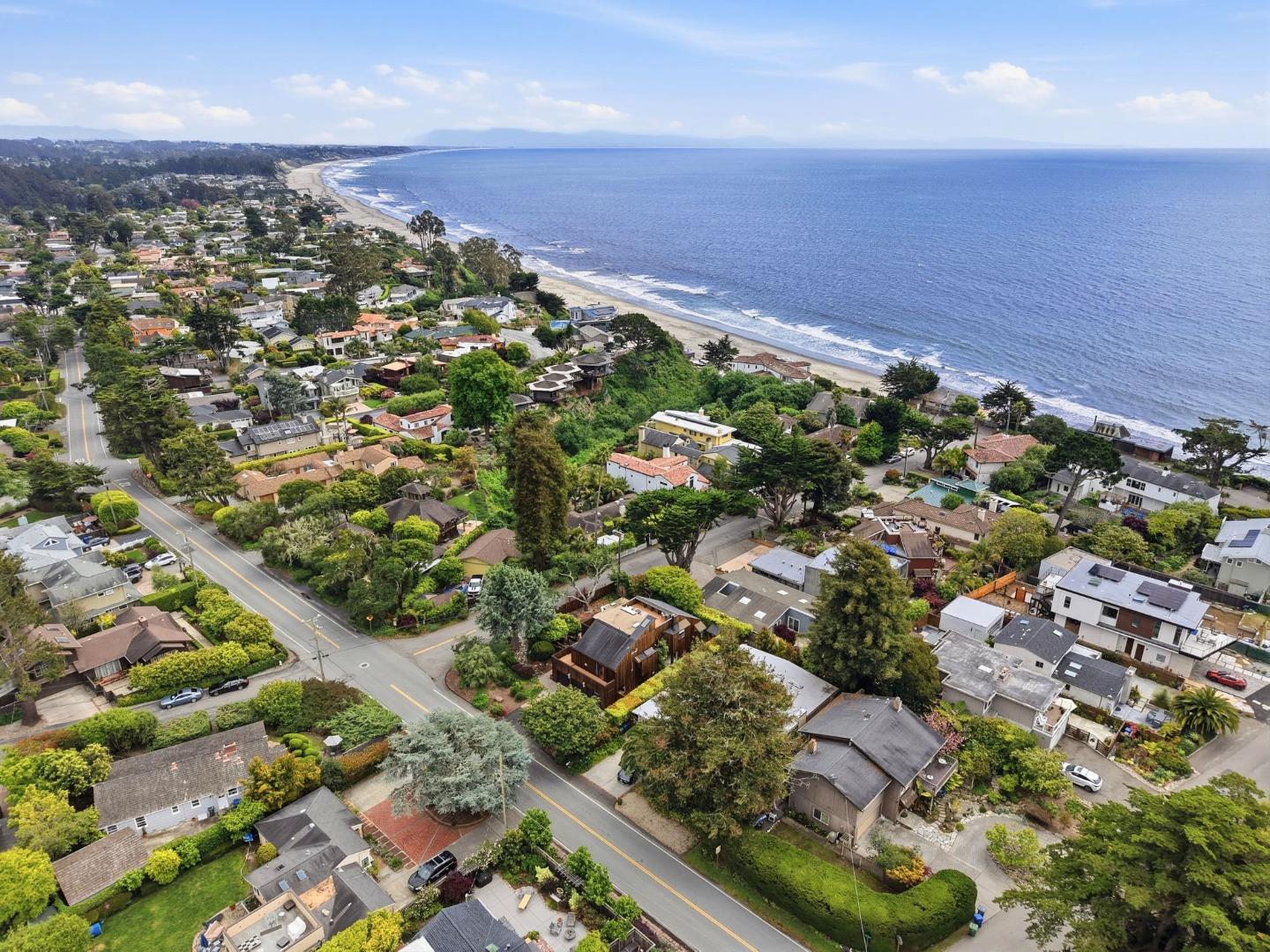 328 Cliff Drive, Aptos, CA, 95003