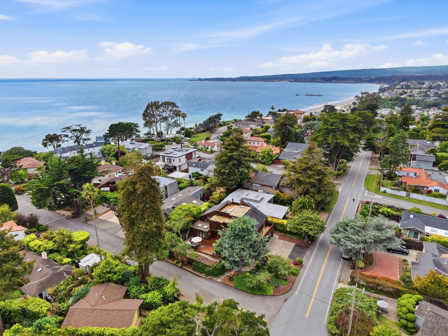 328 Cliff Drive, Aptos, CA, 95003