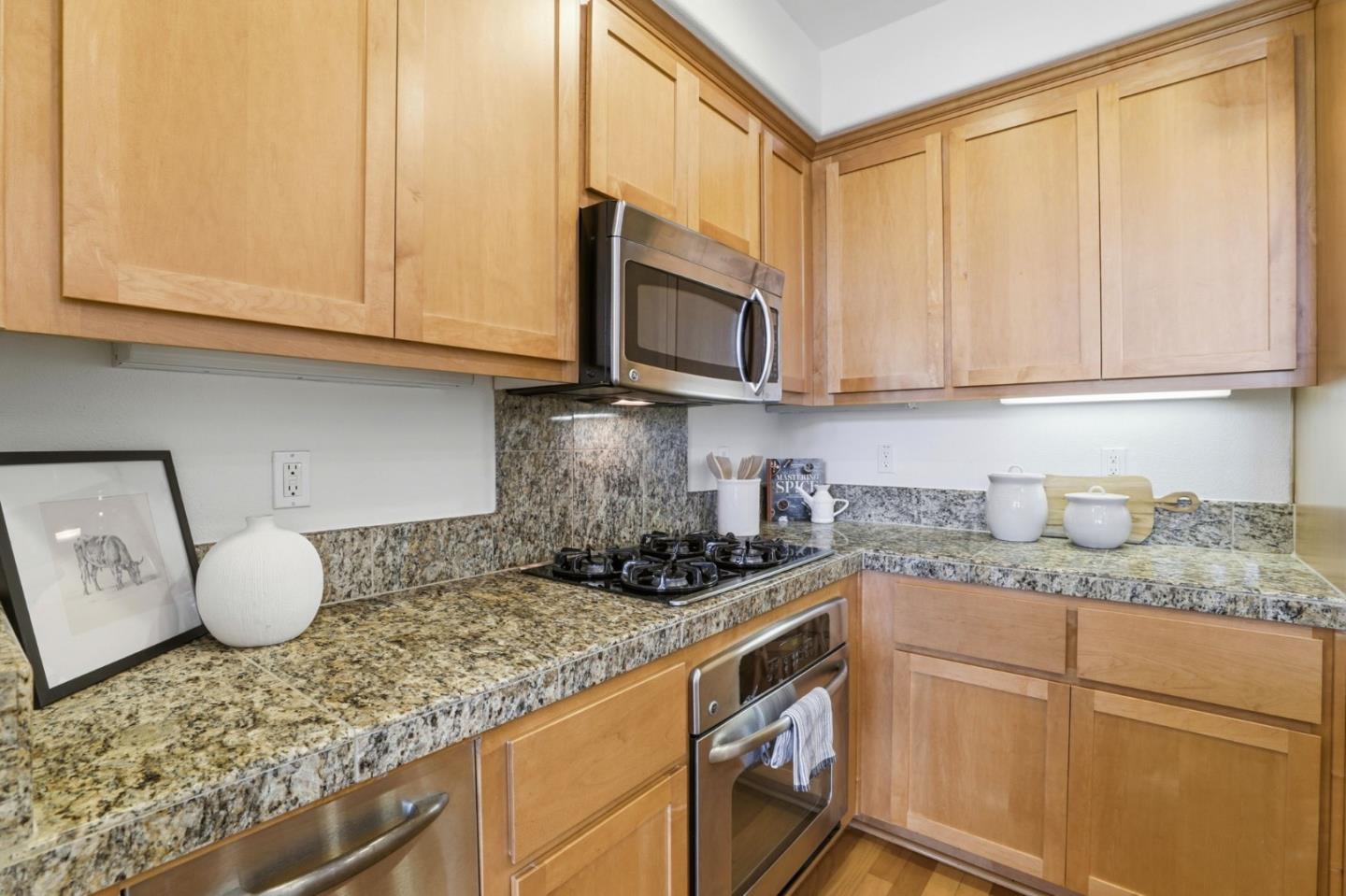 Photo #13: ML82044931 Listing: Photo #13