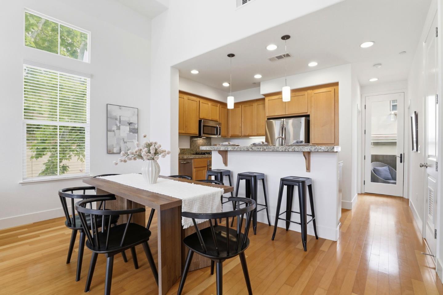 Photo #17: ML82044931 Listing: Photo #17