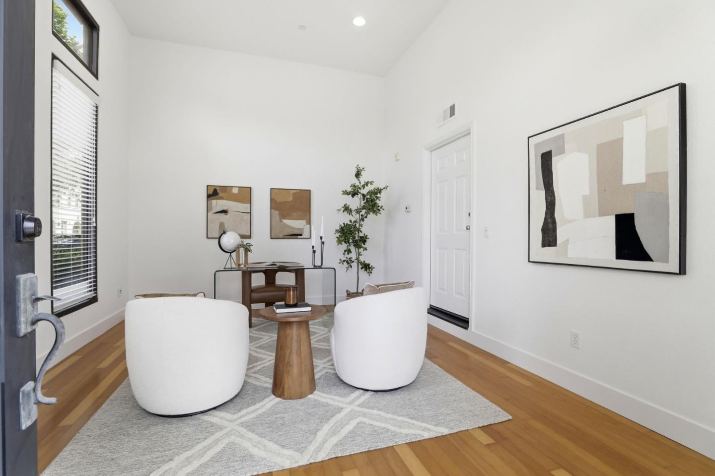 Photo #5: ML82044931 Listing: Photo #5