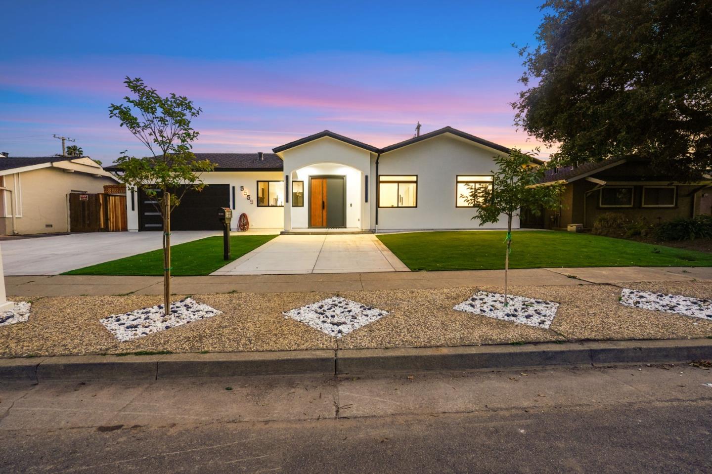 Front Image Thumbnail for ML82044937