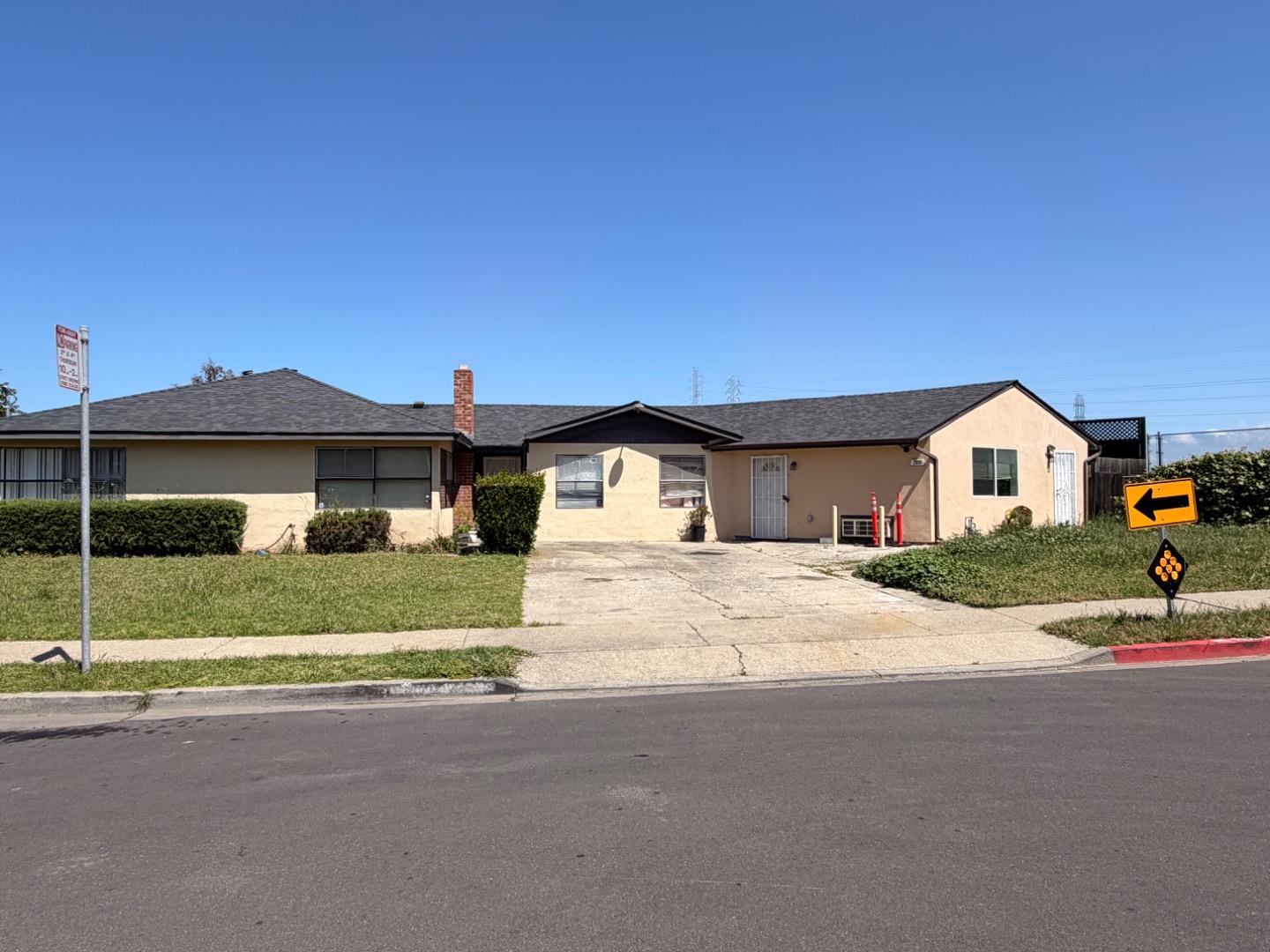 Front Image Thumbnail for ML82044969