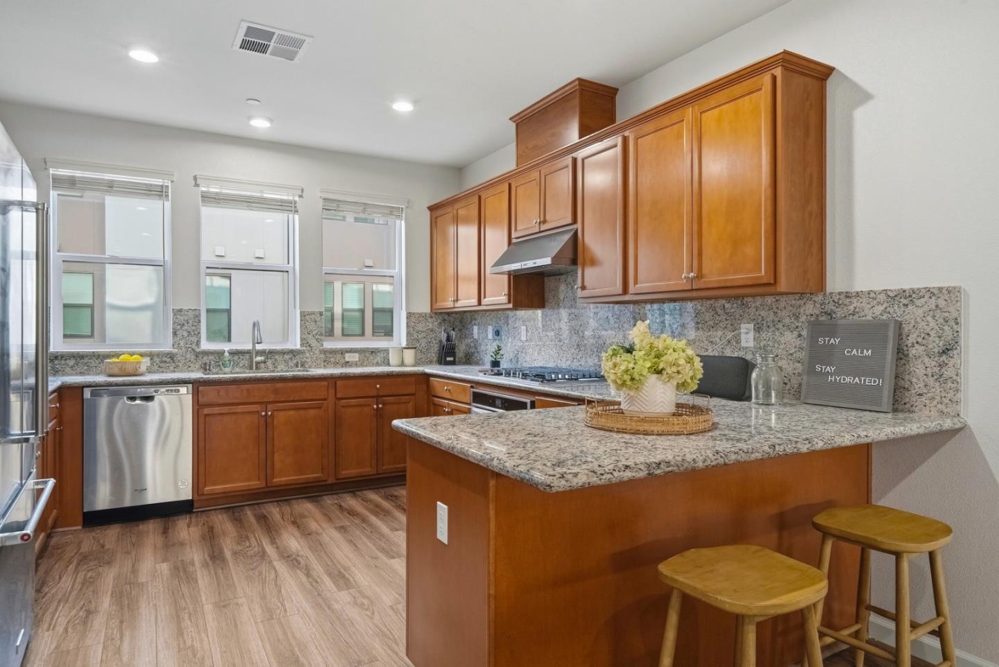 Photo #12: ML82044988 Listing: Photo #12