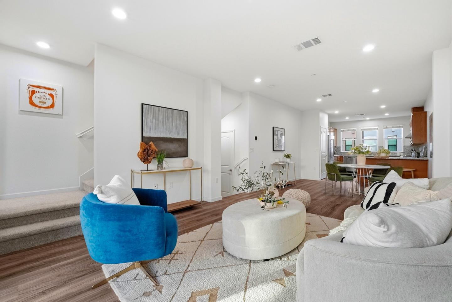 Photo #5: ML82044988 Listing: Photo #5