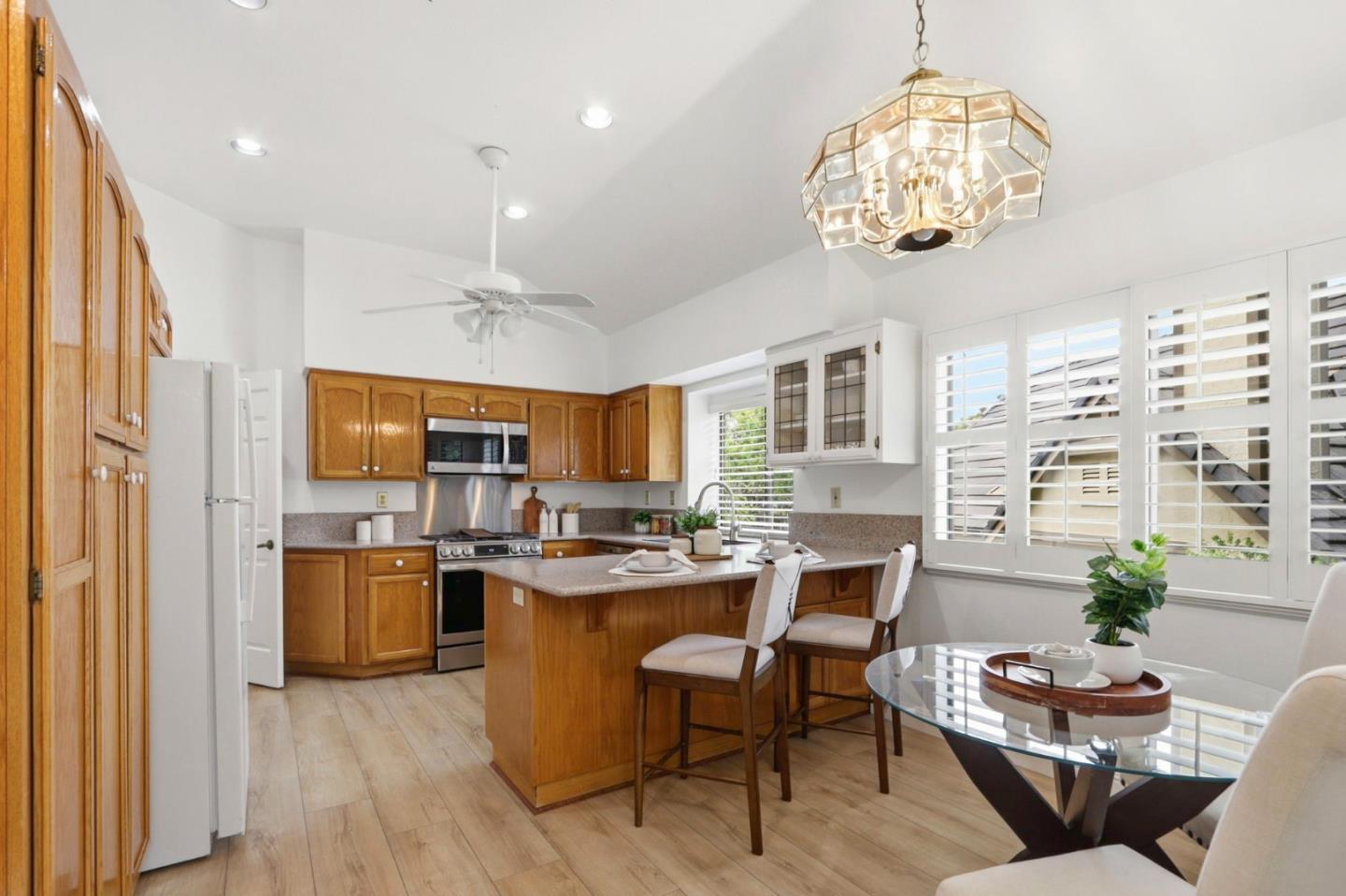 Photo #10: ML82044993 Listing: Photo #10