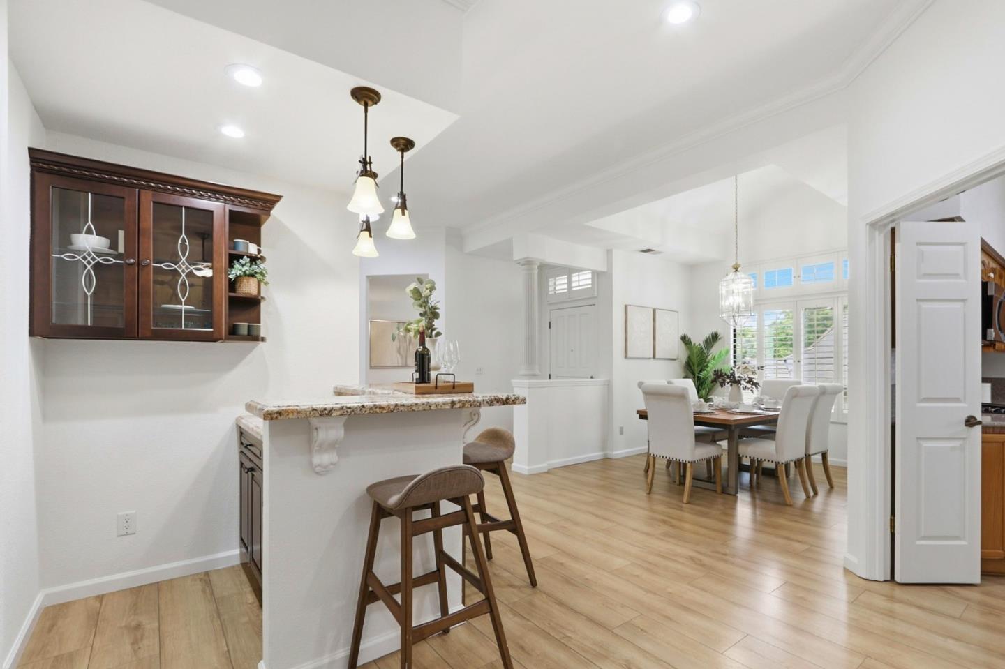 Photo #11: ML82044993 Listing: Photo #11