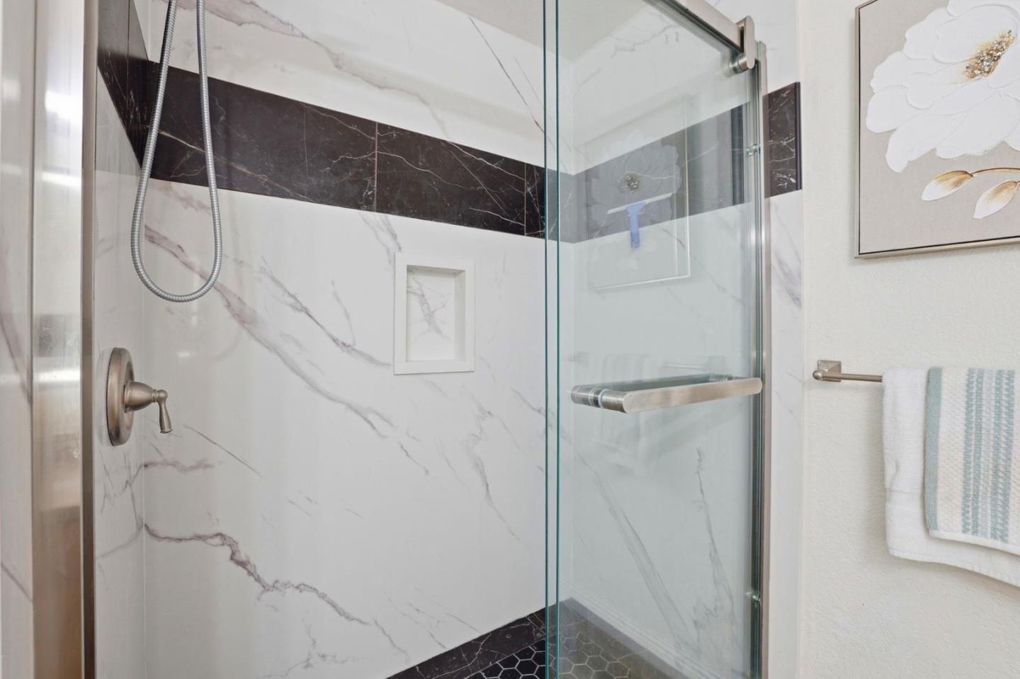 Photo #23: ML82045006 Listing: Photo #23