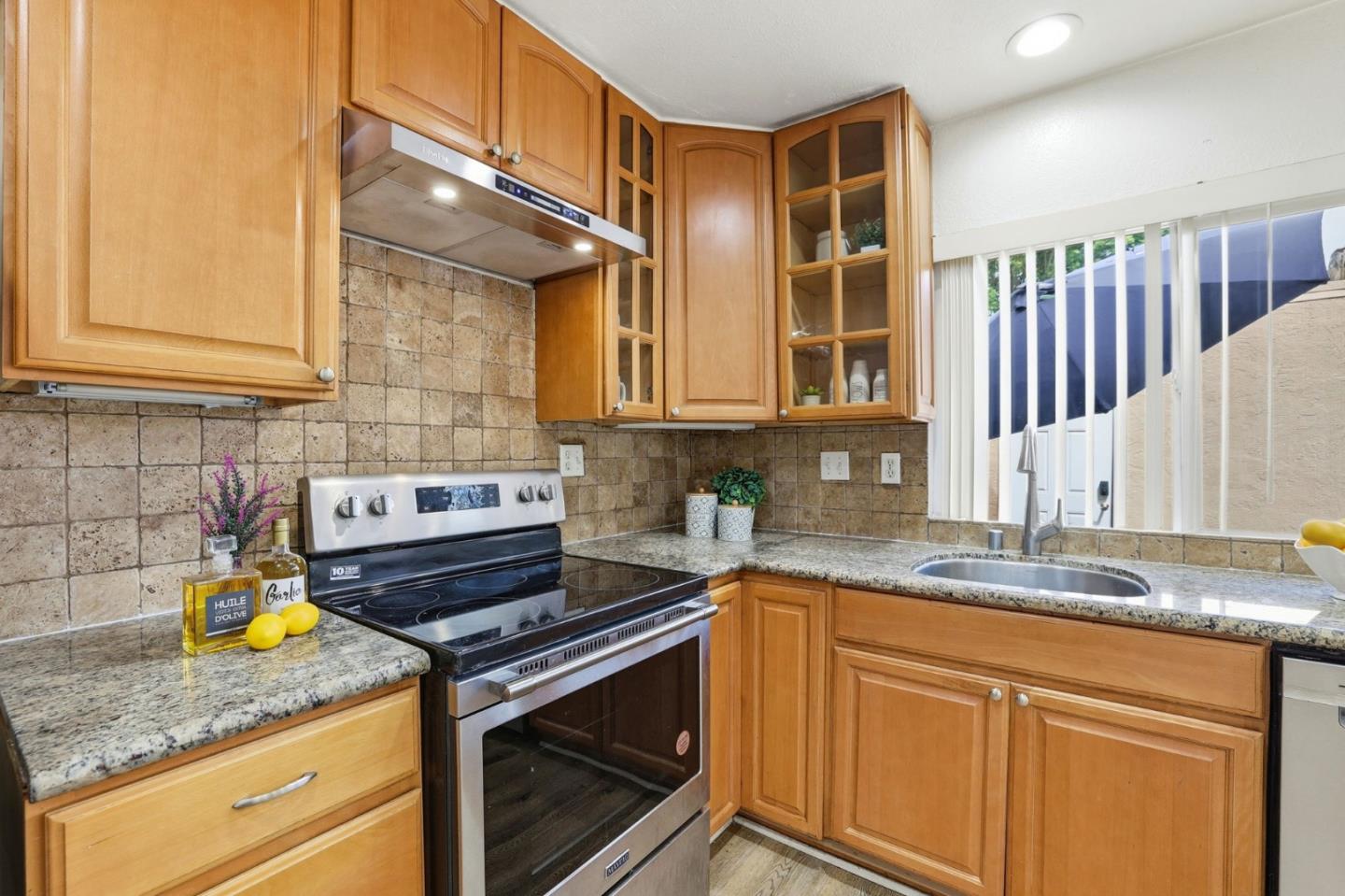 Photo #9: ML82045006 Listing: Photo #9