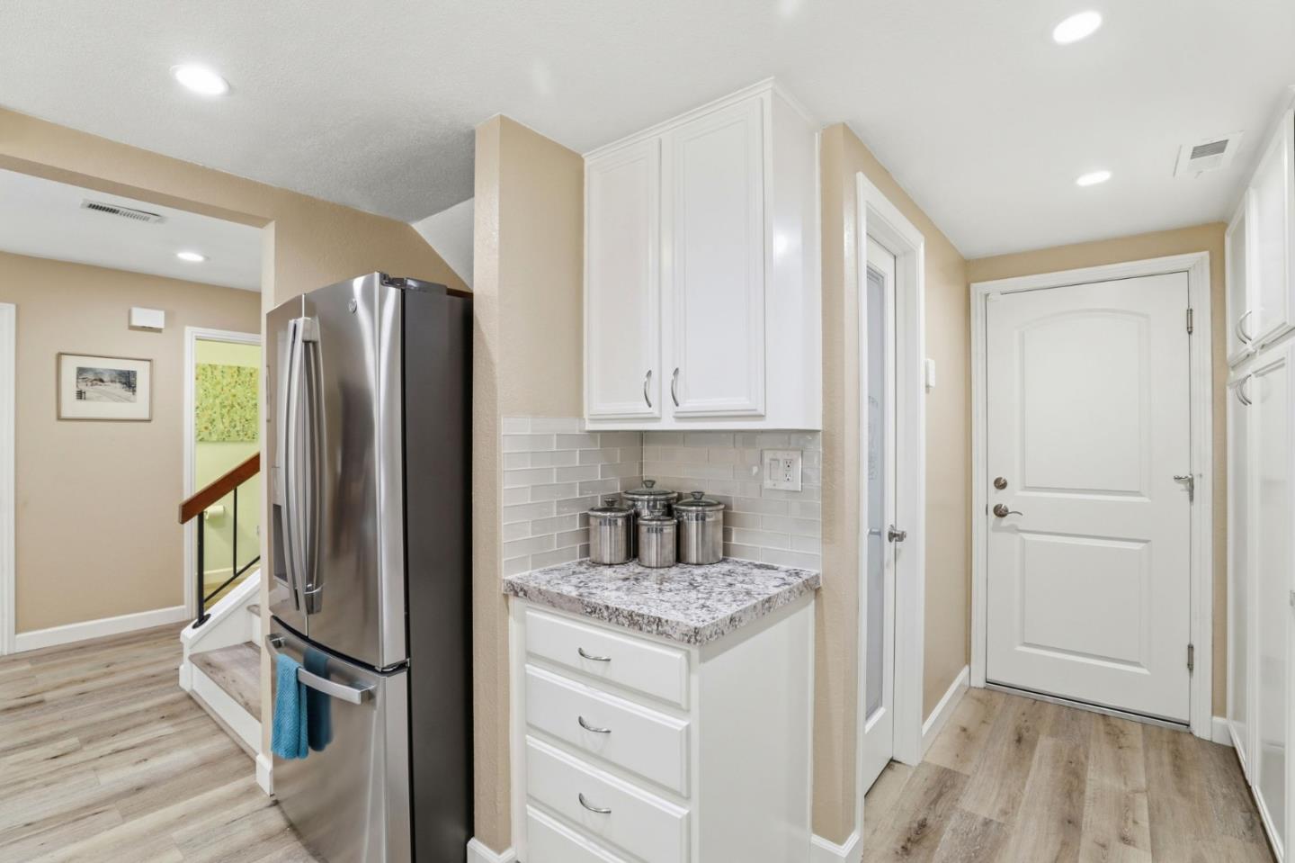 Photo #11: ML82045009 Listing: Photo #11