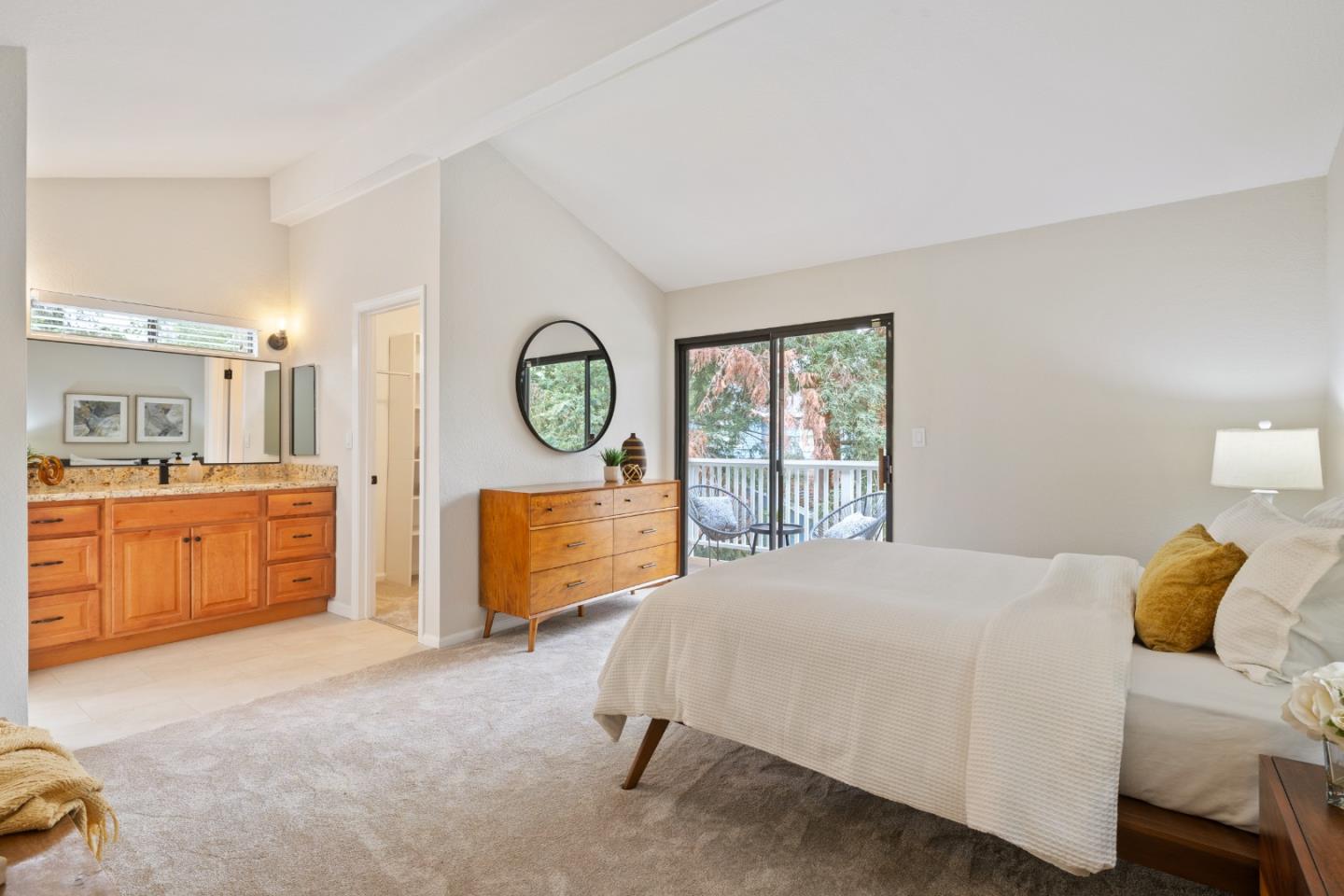 Photo #16: ML82045014 Listing: Photo #16