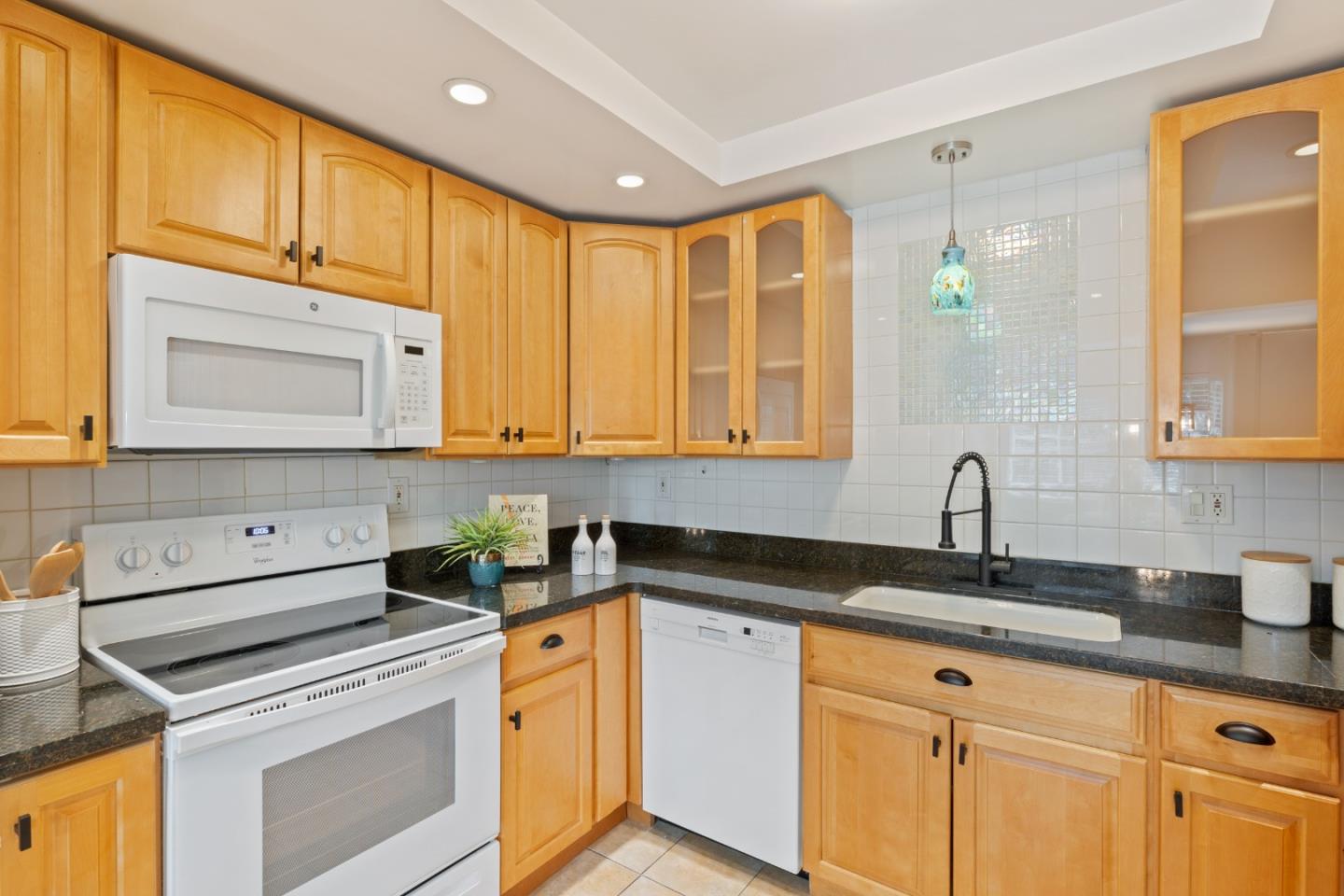 Photo #8: ML82045014 Listing: Photo #8