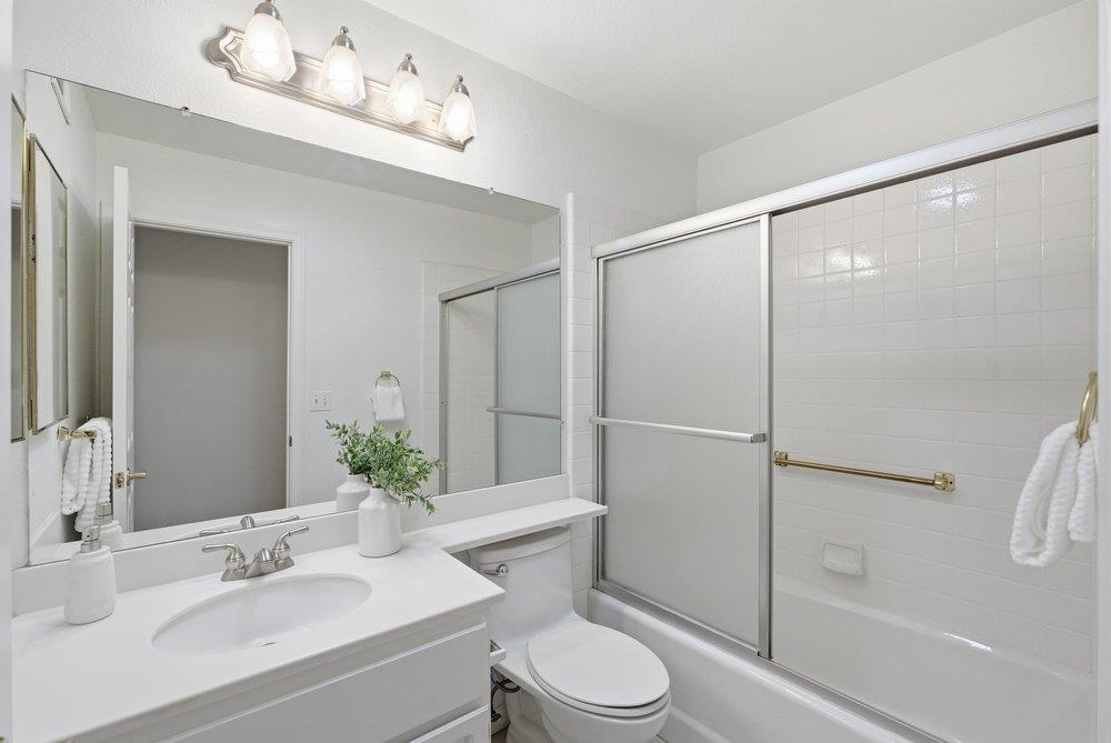 Photo #19: ML82045022 Listing: Photo #19