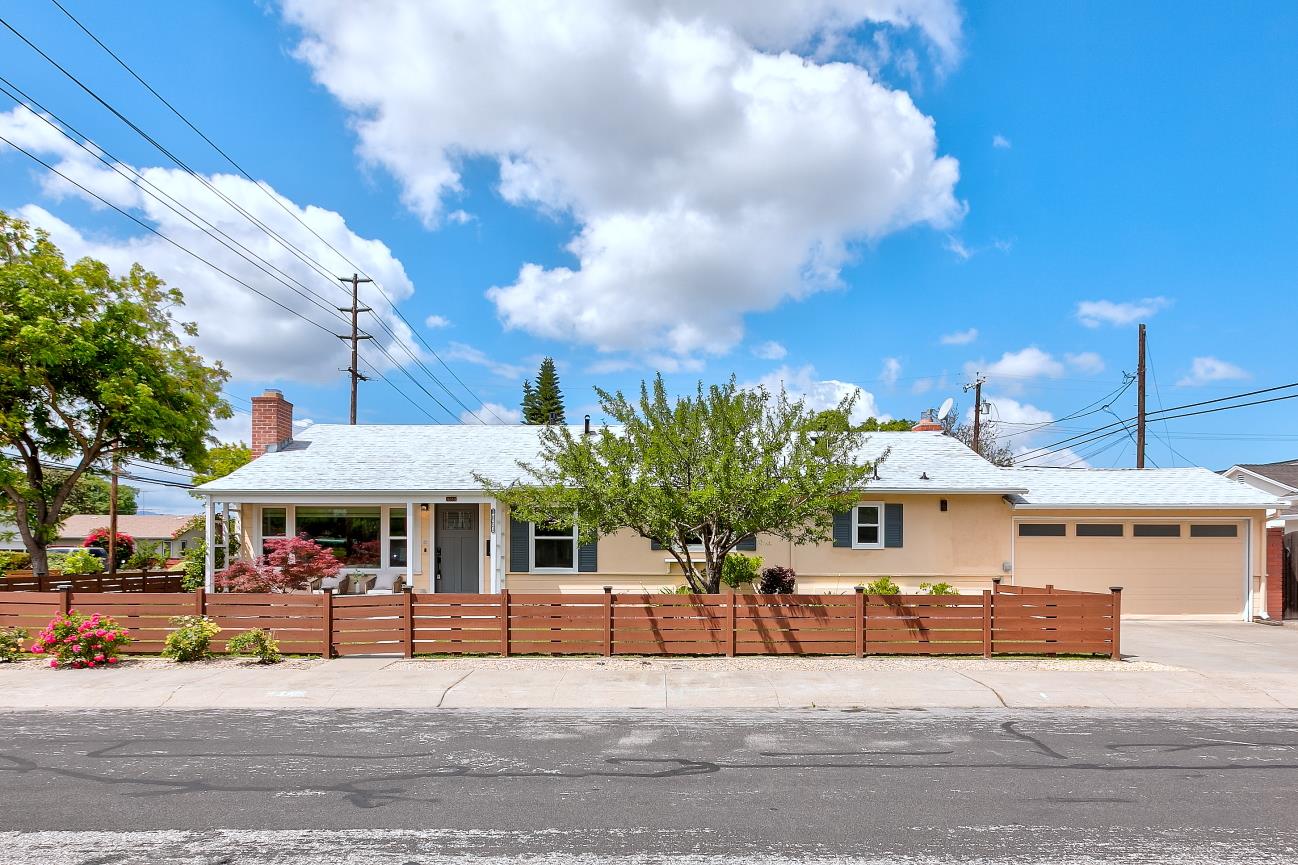 Front Image Thumbnail for ML82045032